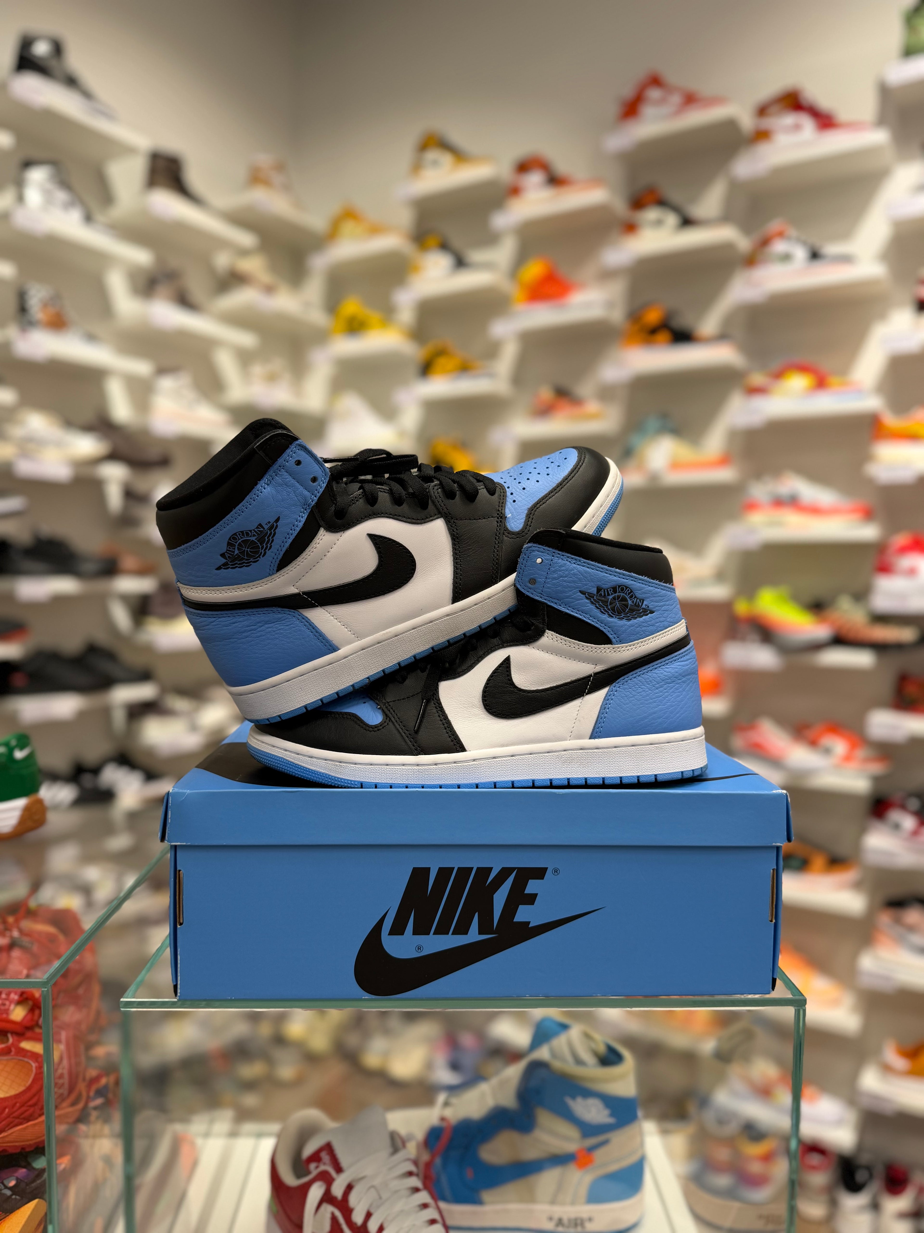 Jordan 1 Retro High Unc Toe - 45Eu (USED)