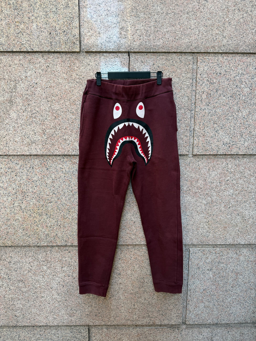 A Bathing Ape Bape Camo Shark Sweatpants Burgundy - L (USED)