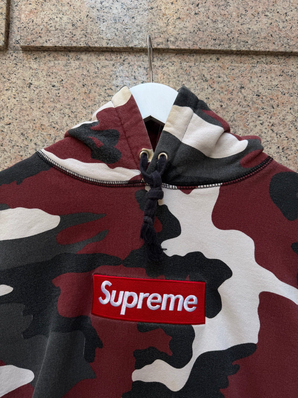 Supreme Hoodie Box Logo Camo Red FW13 - M (USED)