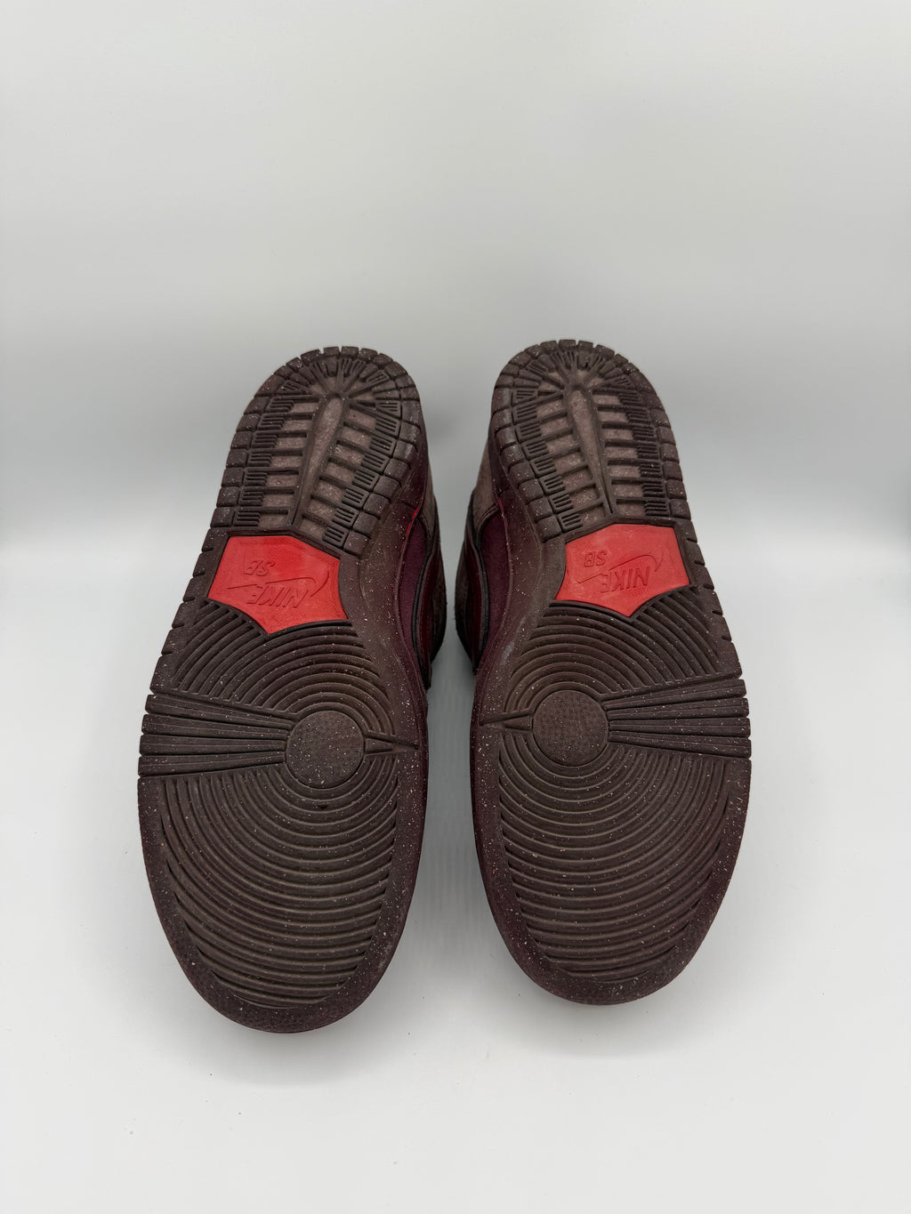 Nike Sb Dunk Low City Of Love Burgundy - 42Eu (USED)