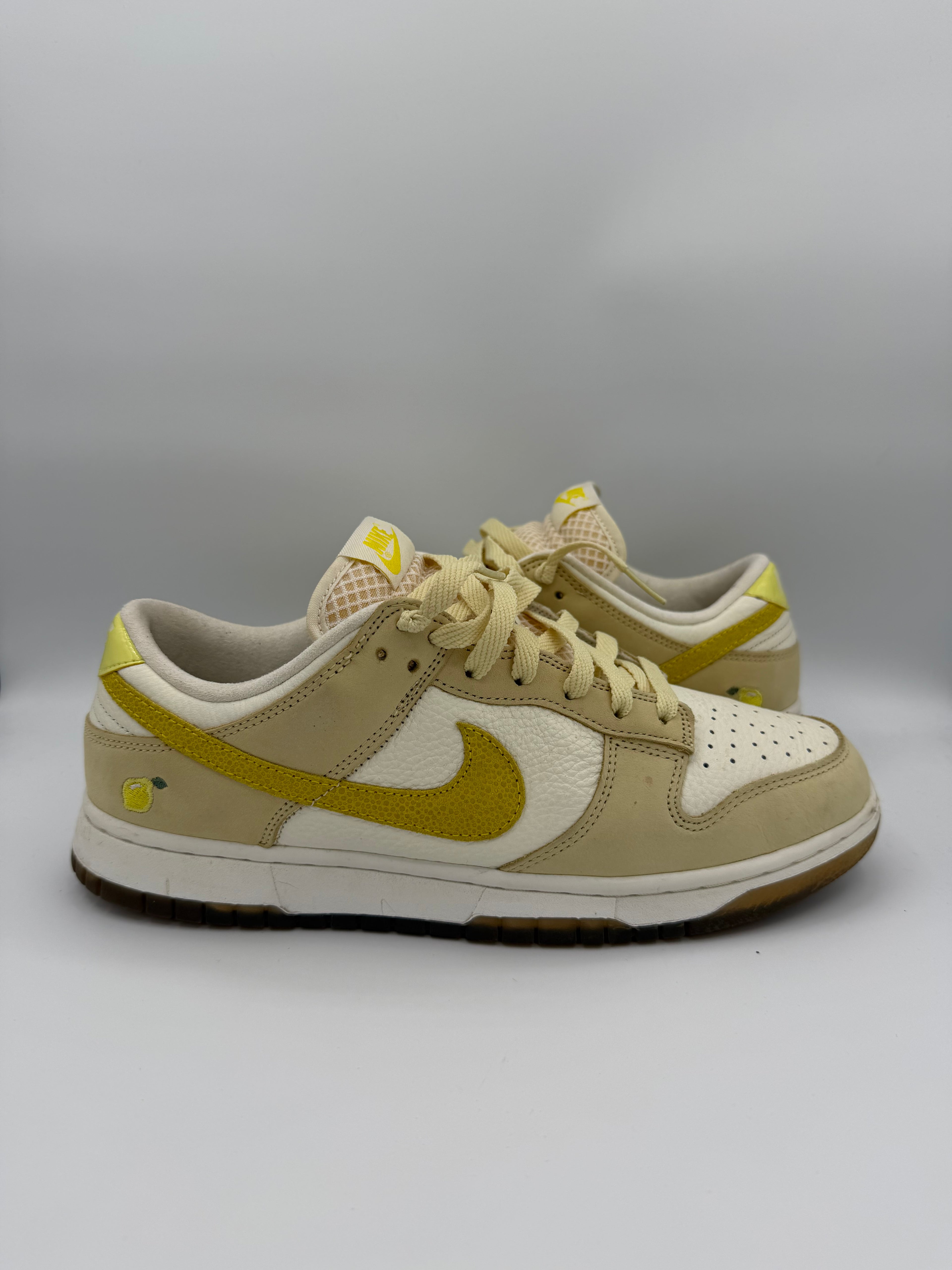Nike Dunk Low Lemon Drop  - 43Eu (USED)