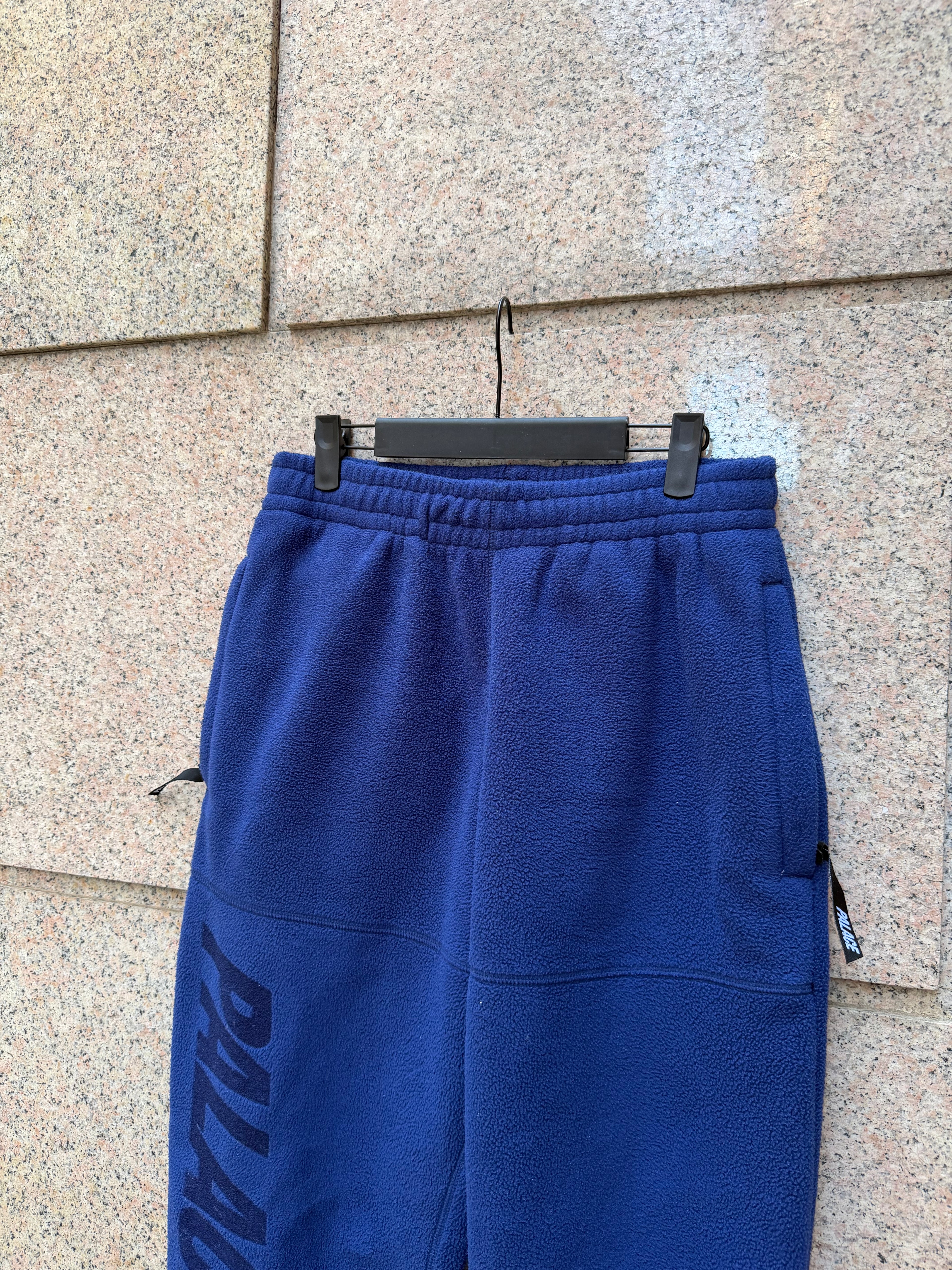 Palace Polartec 200 Lazer Joggers Blue - M (USED)