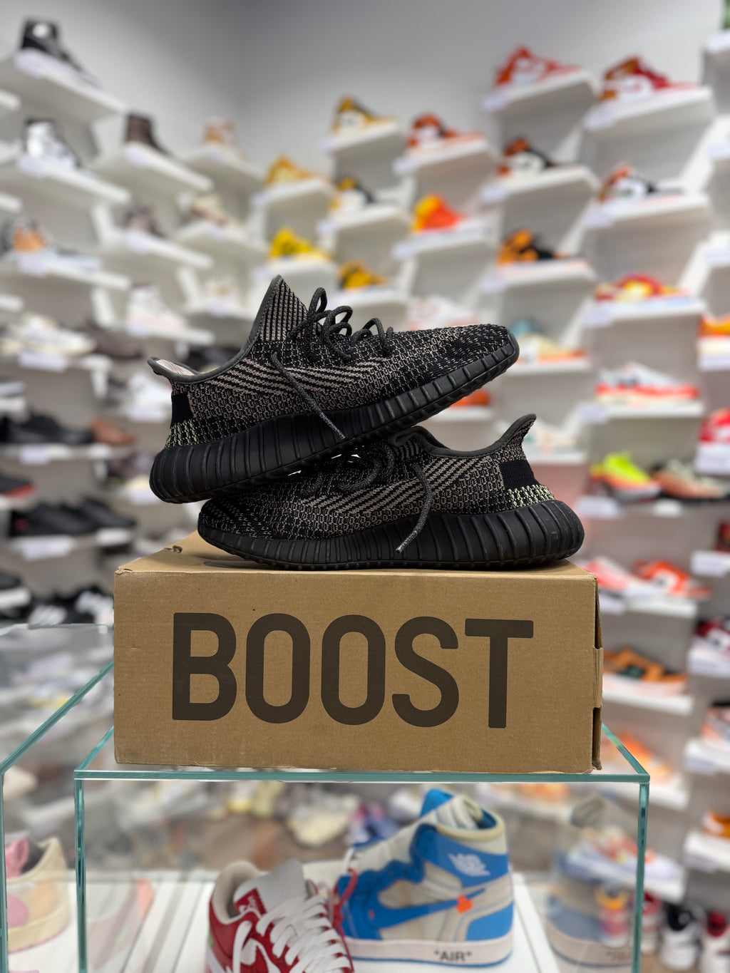Yeezy 350 V2 Yecheil Reflective - 44,5Eu (USED)