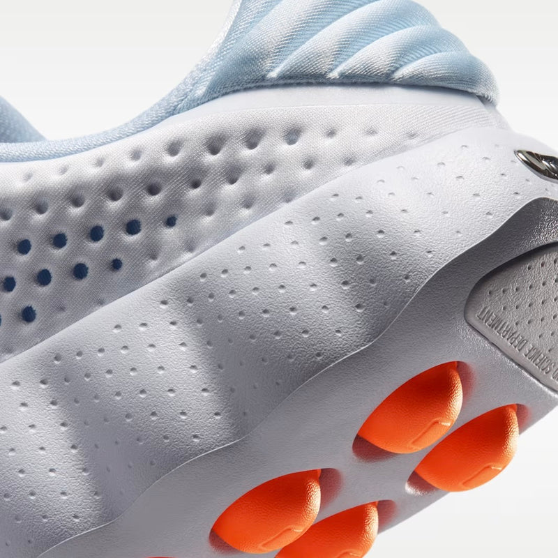 Nike Mind 002 Football Grey W
