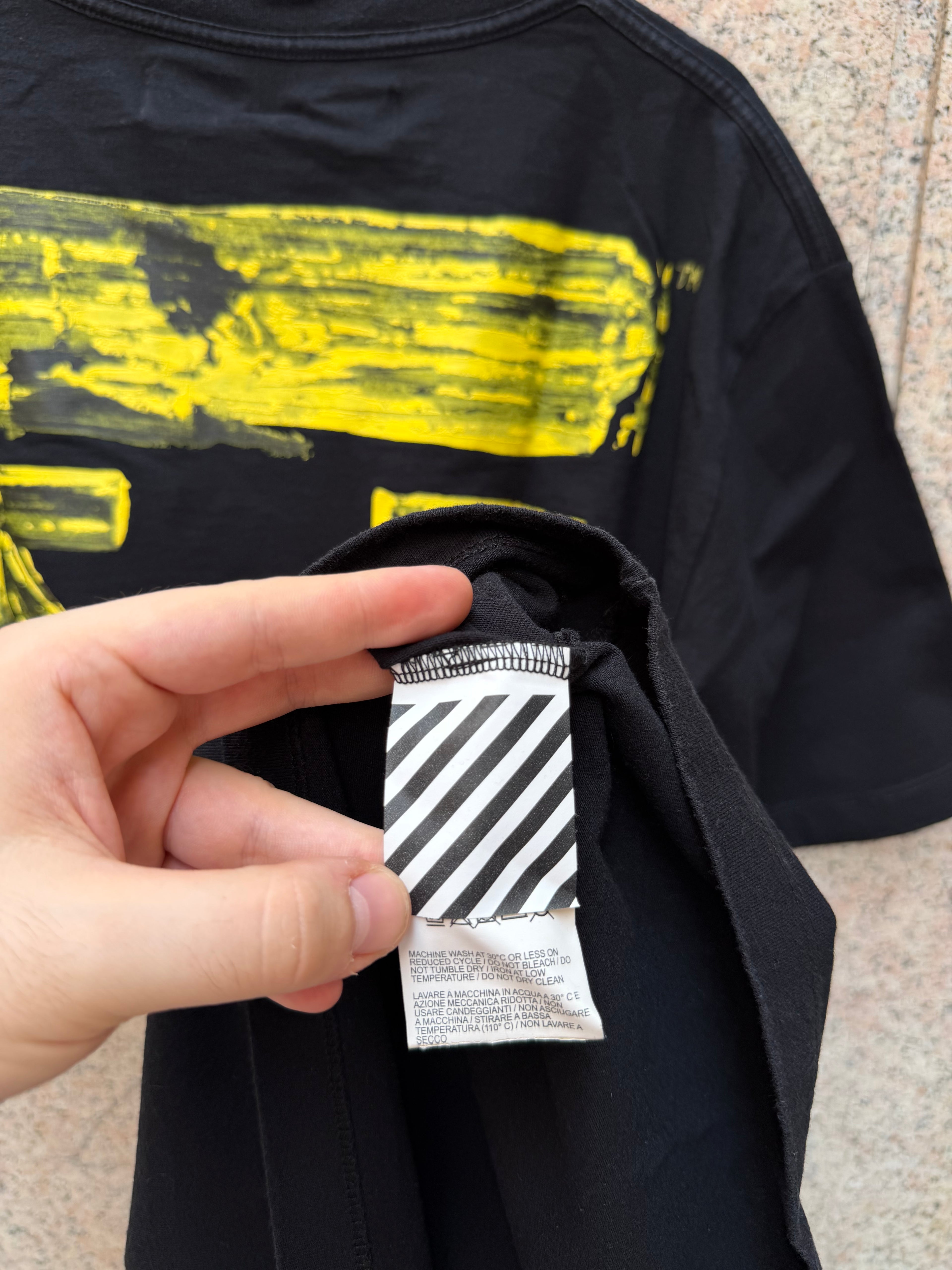 Off-White Virgil Abloh Black/Yellow Brushstroke Tee - XXL (USED)