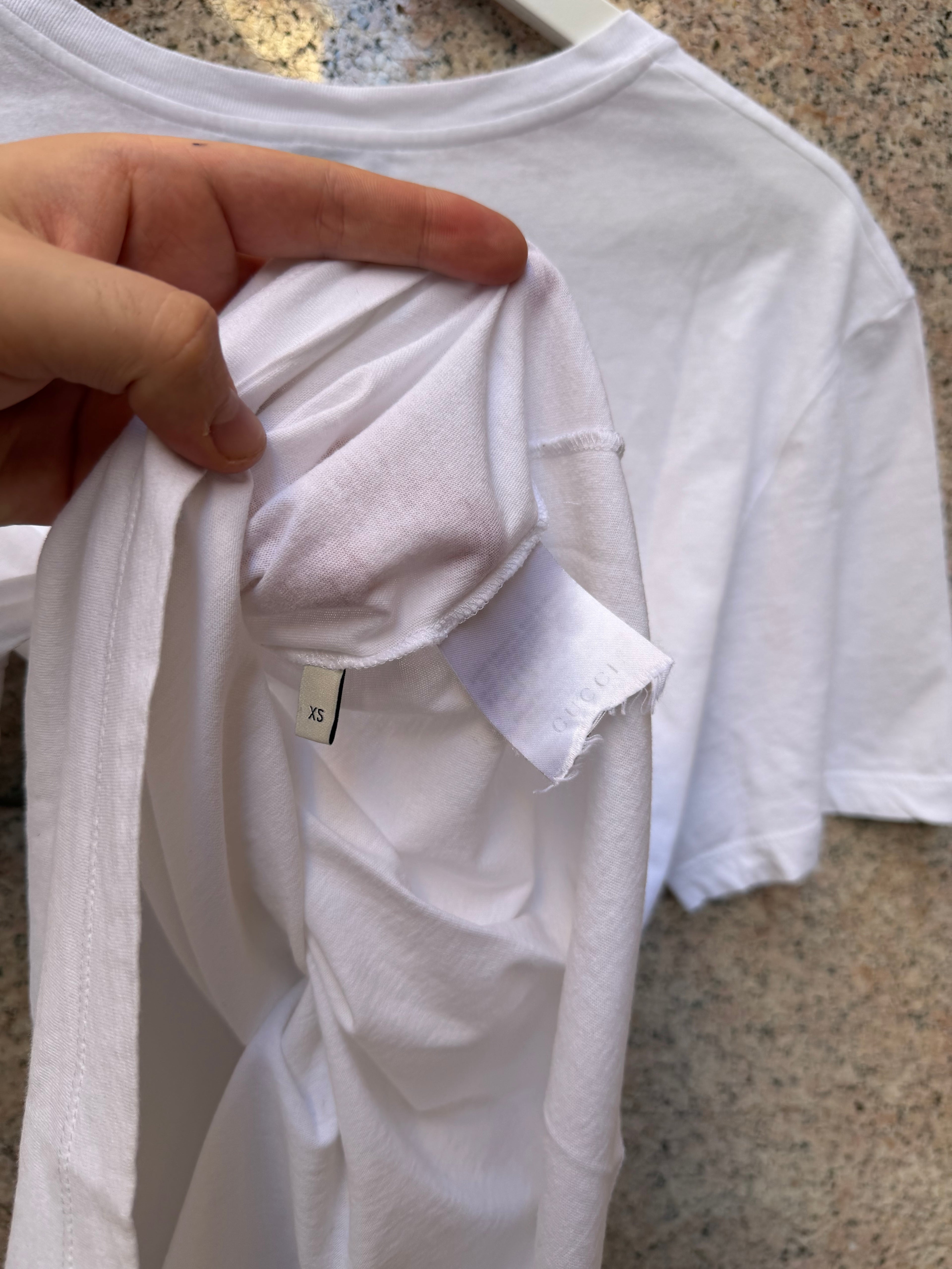 Gucci Tee Logo Washed Print White - XS (USED)