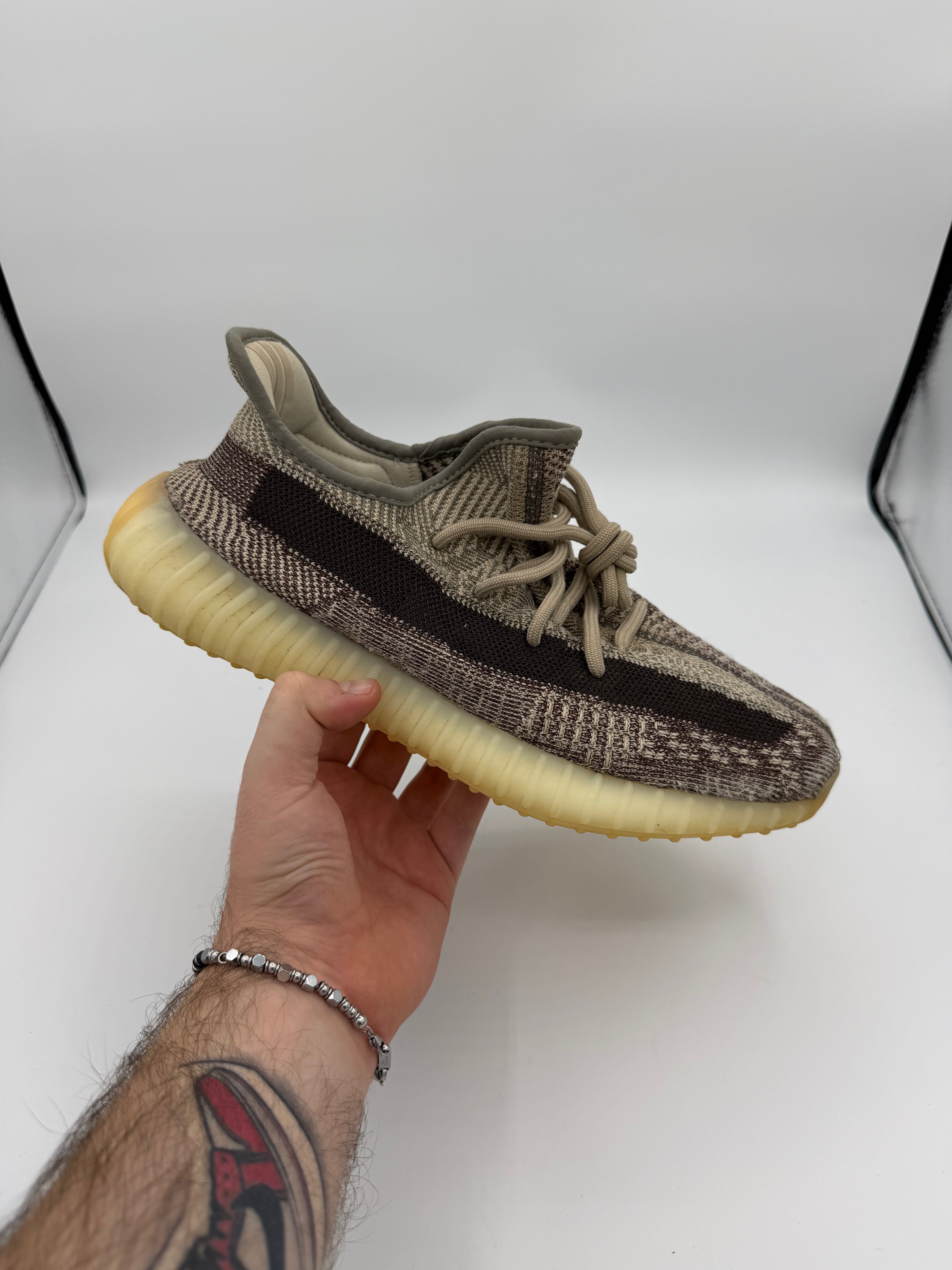 Yeezy Boost 350 V2 Zyon - 42,5Eu (USED)