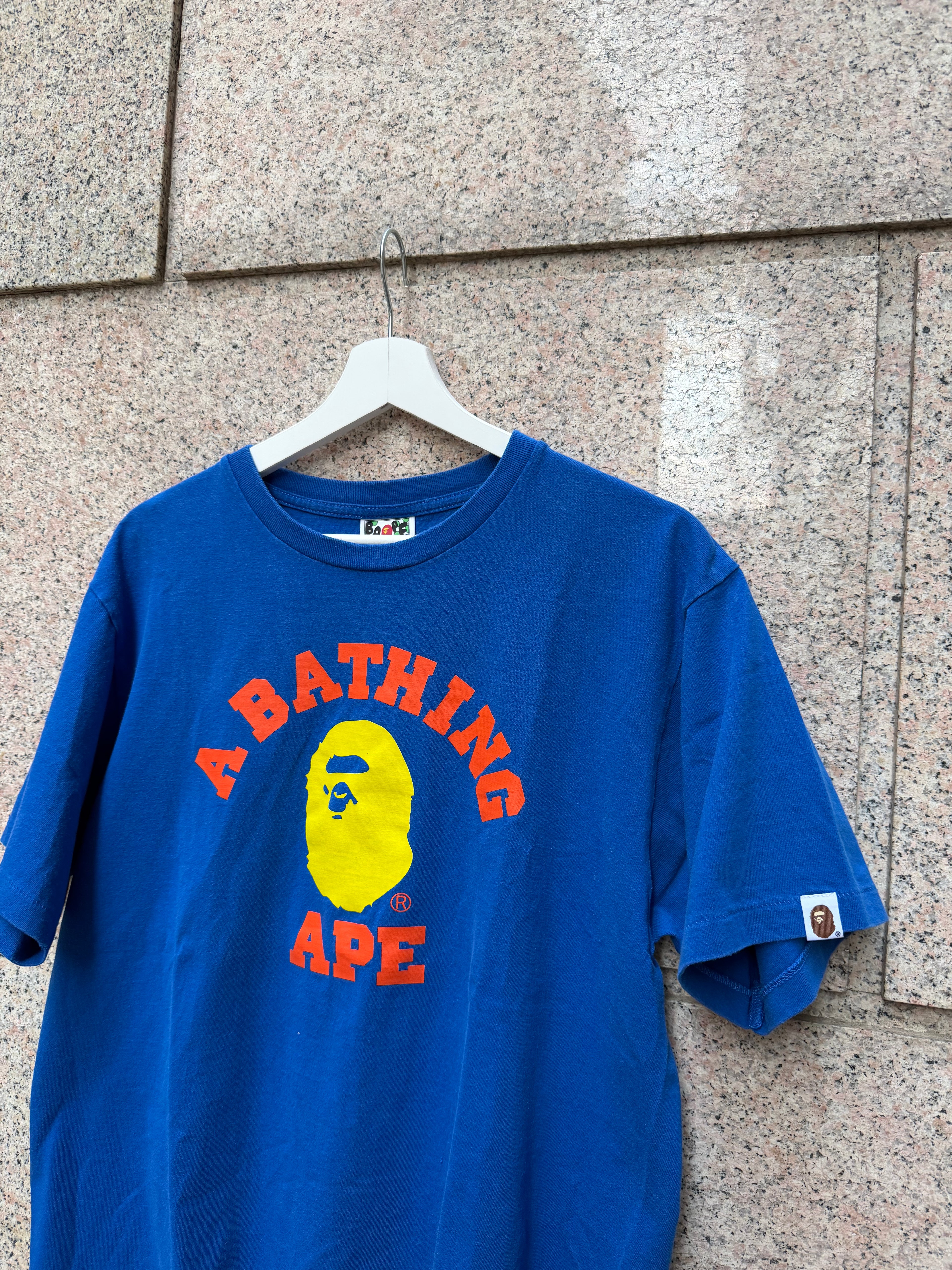 A Bathing Ape Bape Tee College Blue - L (USED)