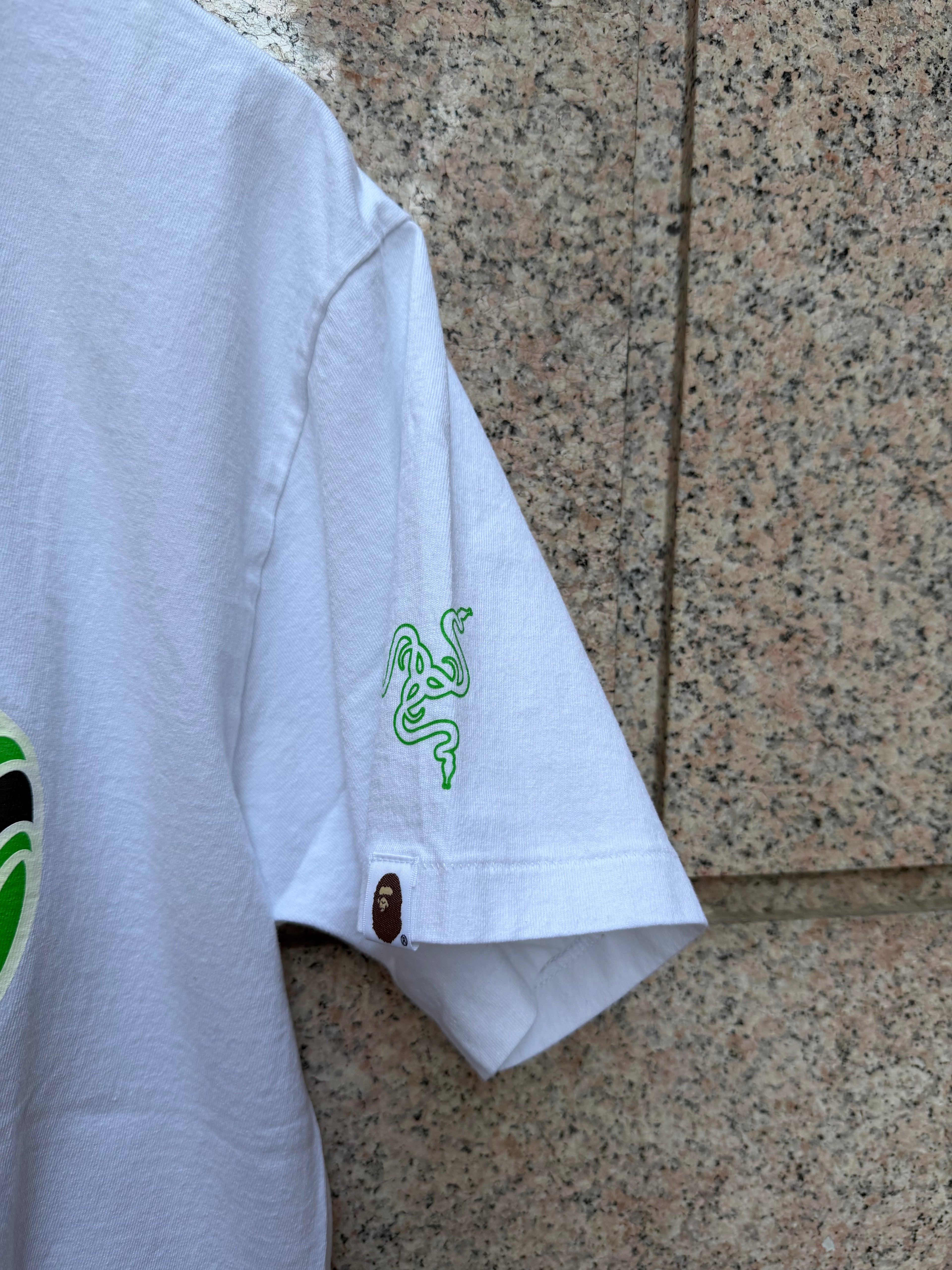 A Bathing Ape Bape Tee X Razer White Green - L (USED)