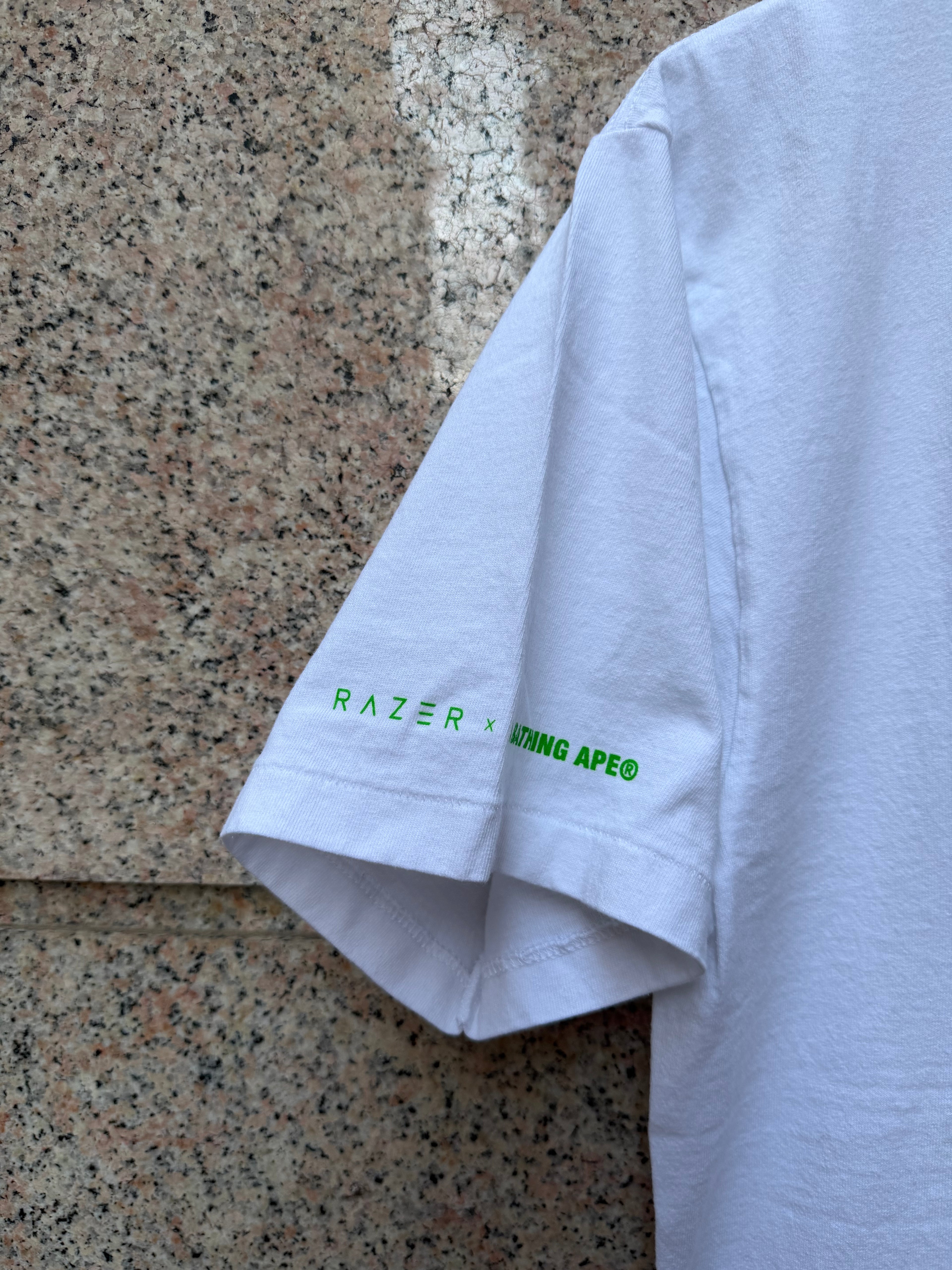 A Bathing Ape Bape Tee X Razer White Green - L (USED)