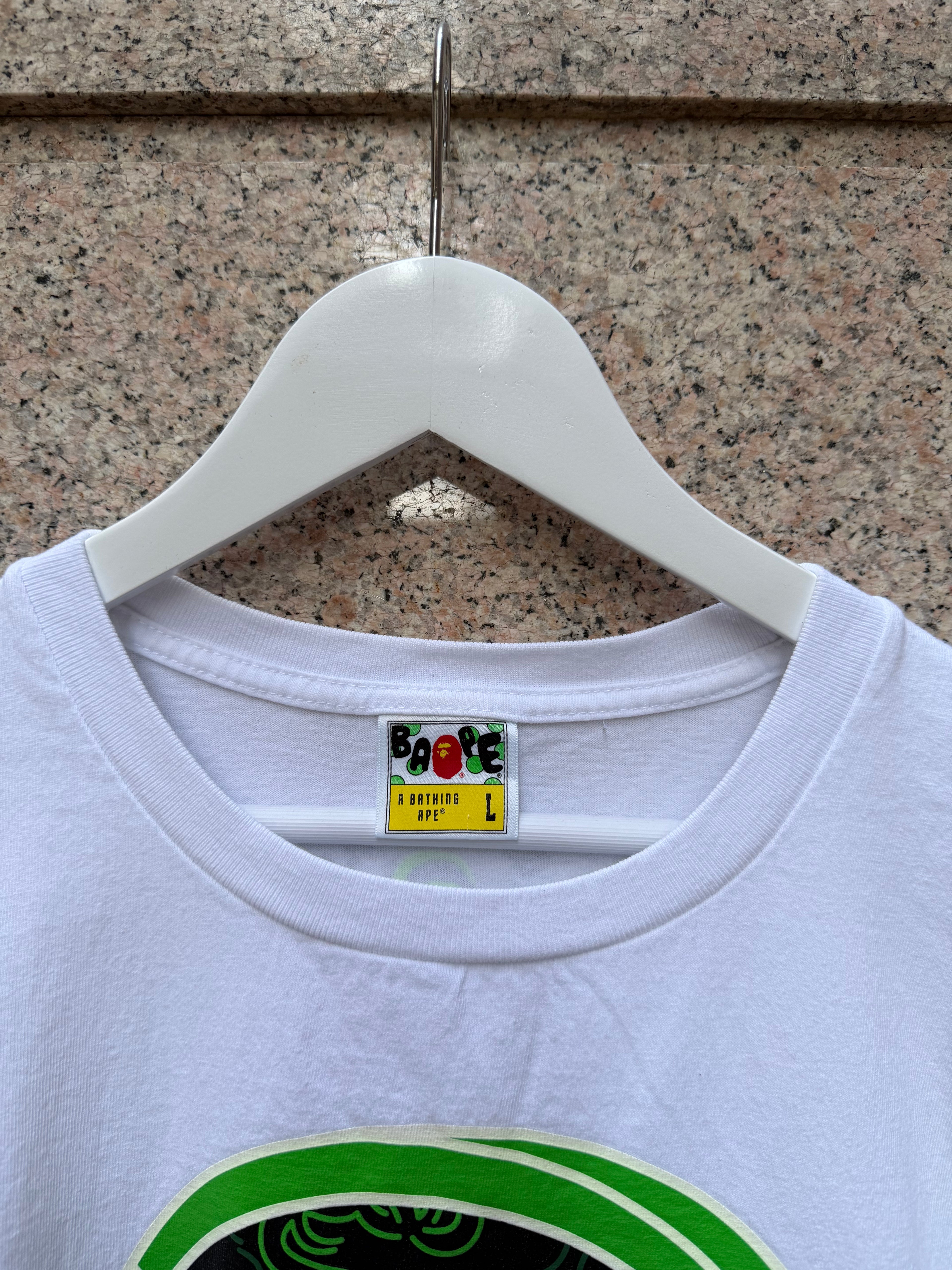 A Bathing Ape Bape Tee X Razer White Green - L (USED)
