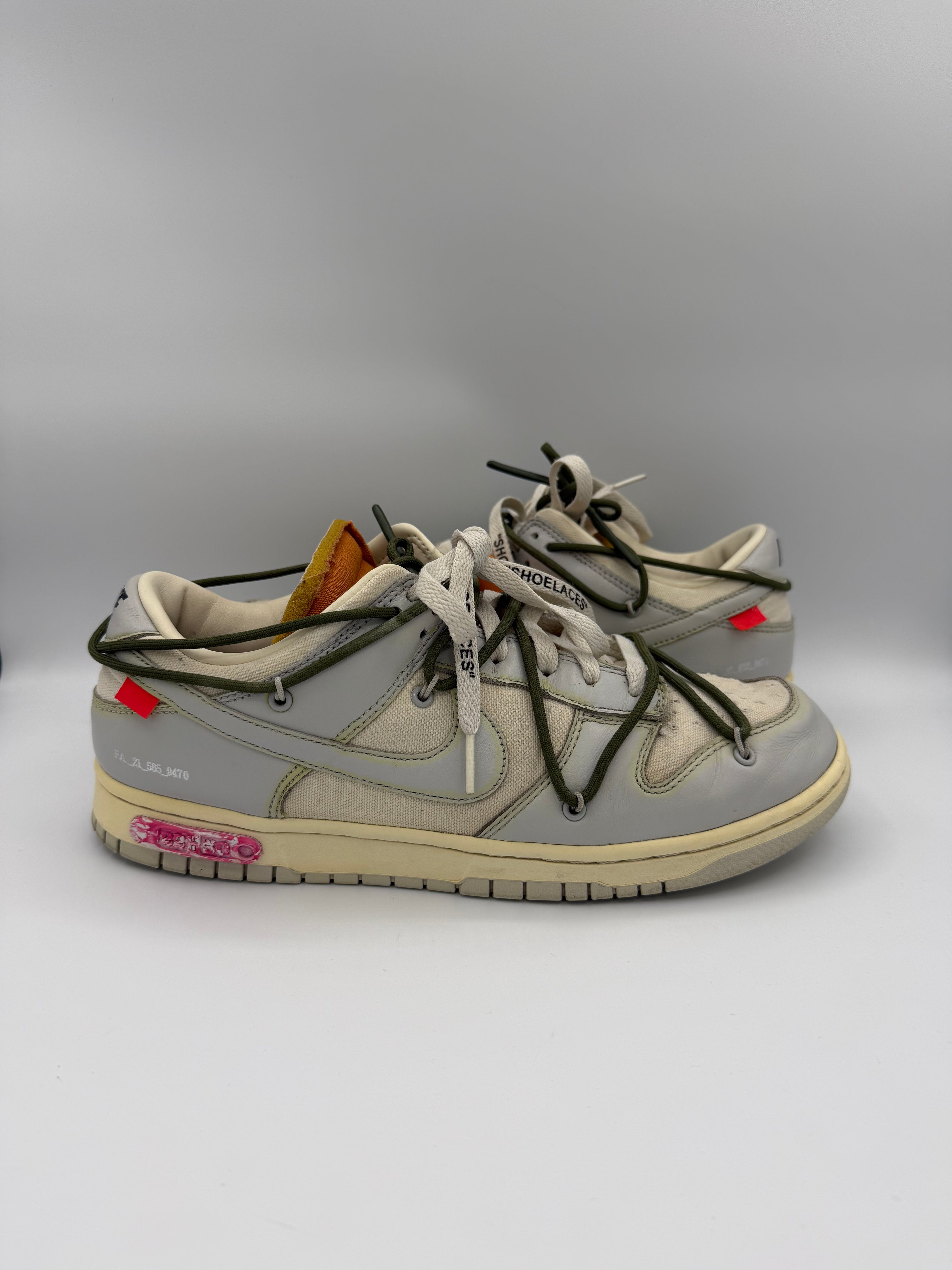 Nike Dunk Low Off-White Lot 22 - 44Eu (USED)