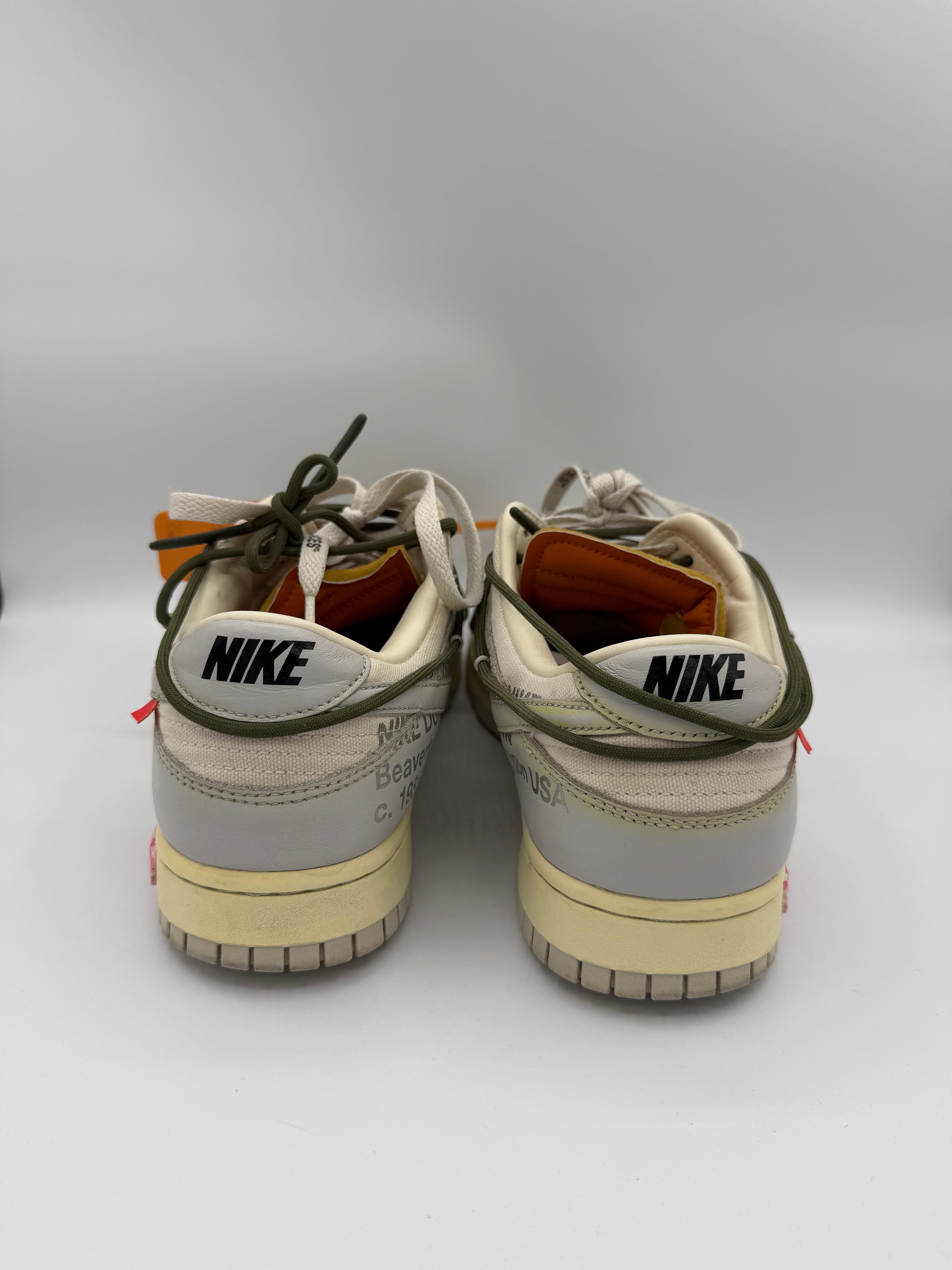 Nike Dunk Low Off-White Lot 22 - 44Eu (USED)