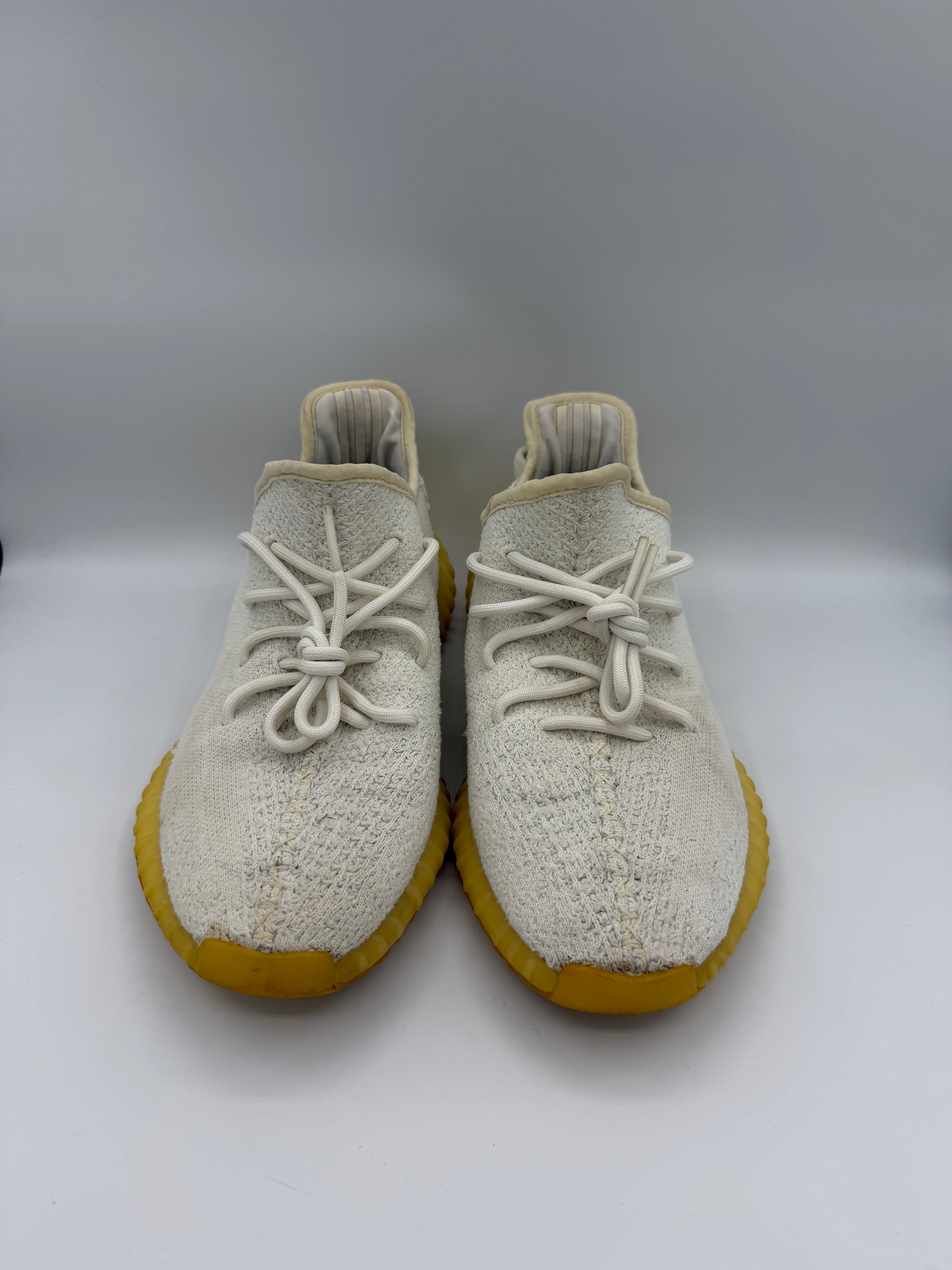 Yeezy Boost 350 V2 Cream White - 42,5Eu (USED)