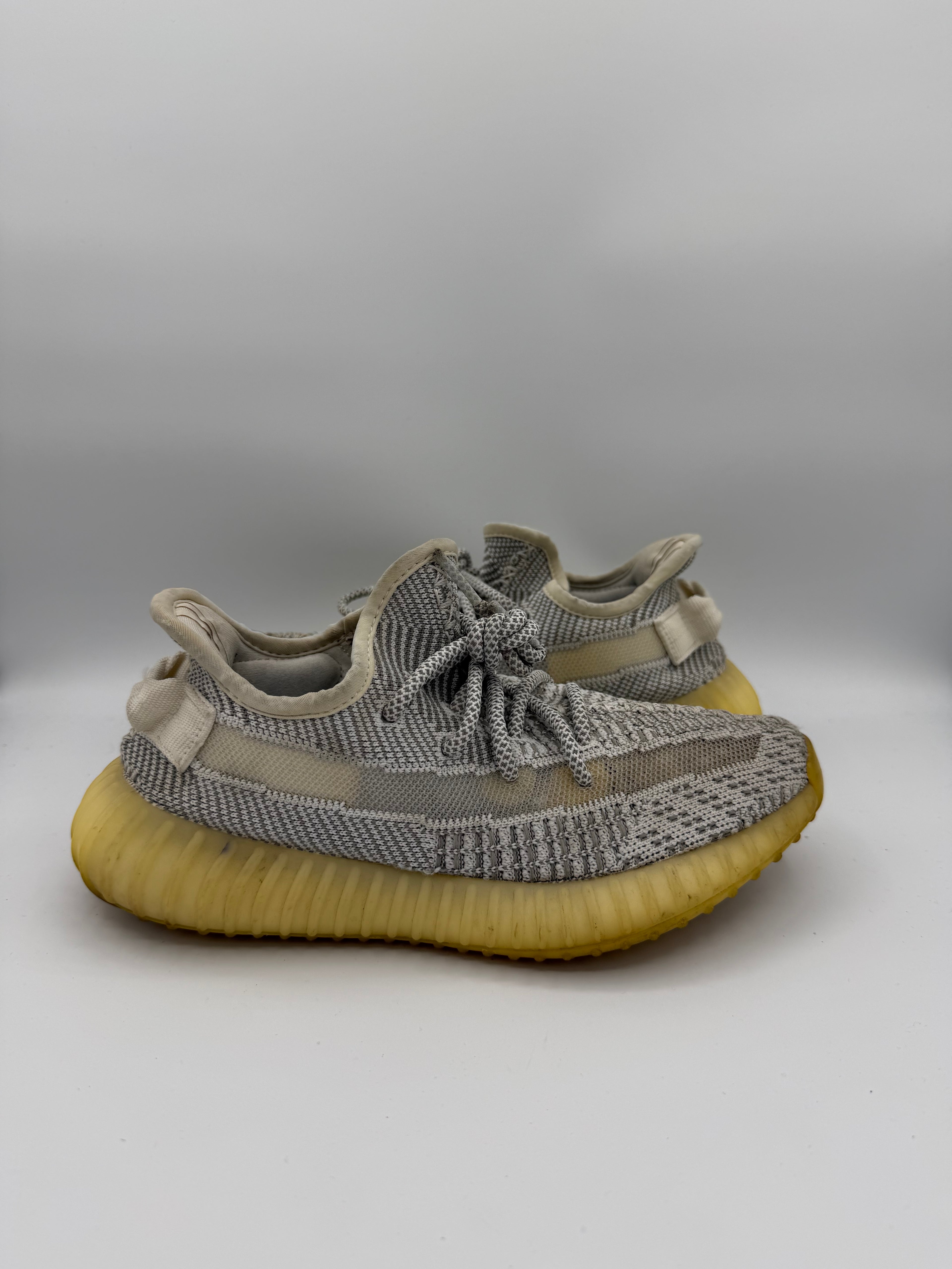Yeezy Boost 350 V2 Static - 38Eu (USED)