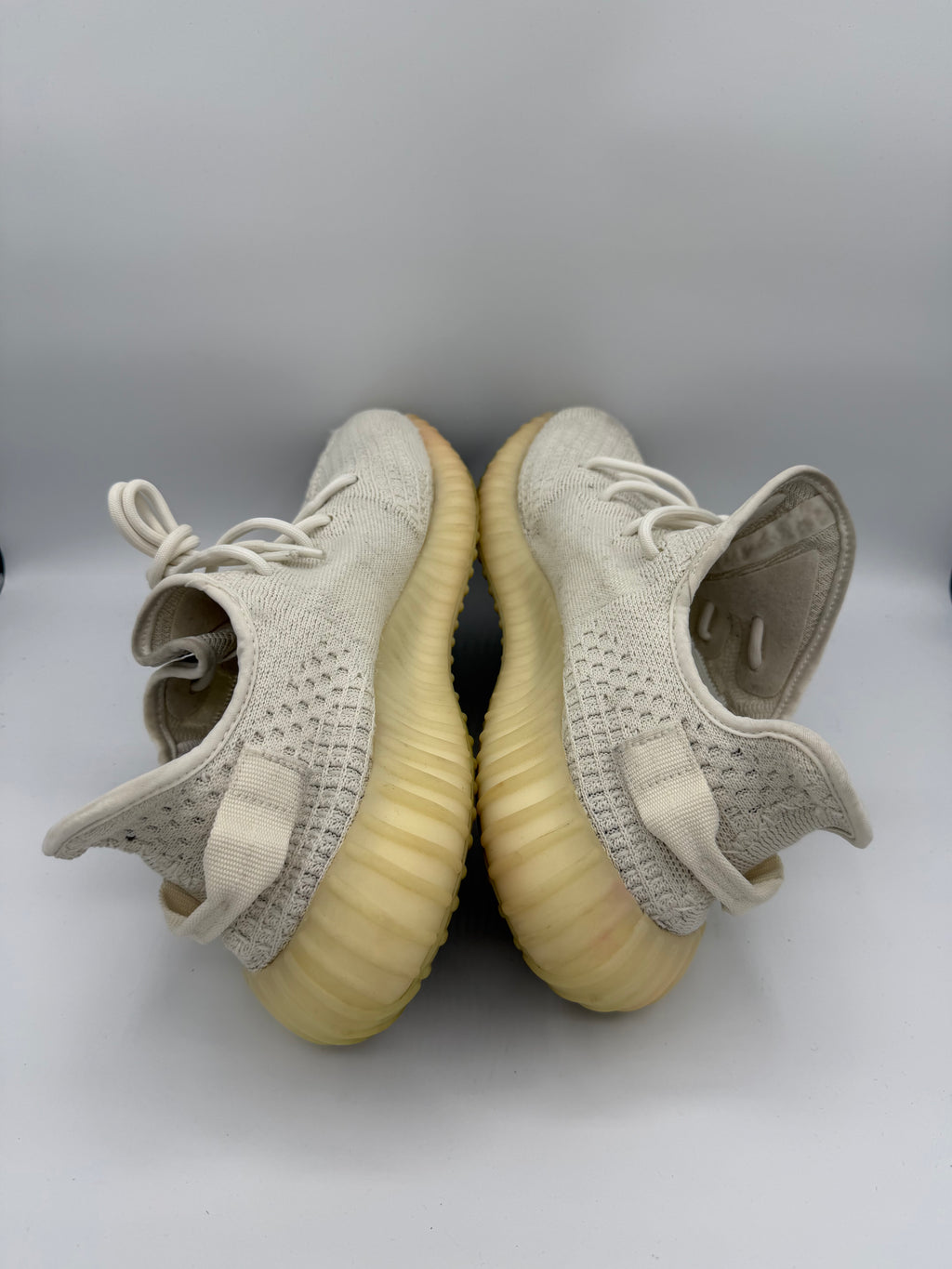 Yeezy Boost 350 V2 Bone - 44,5Eu (USED)