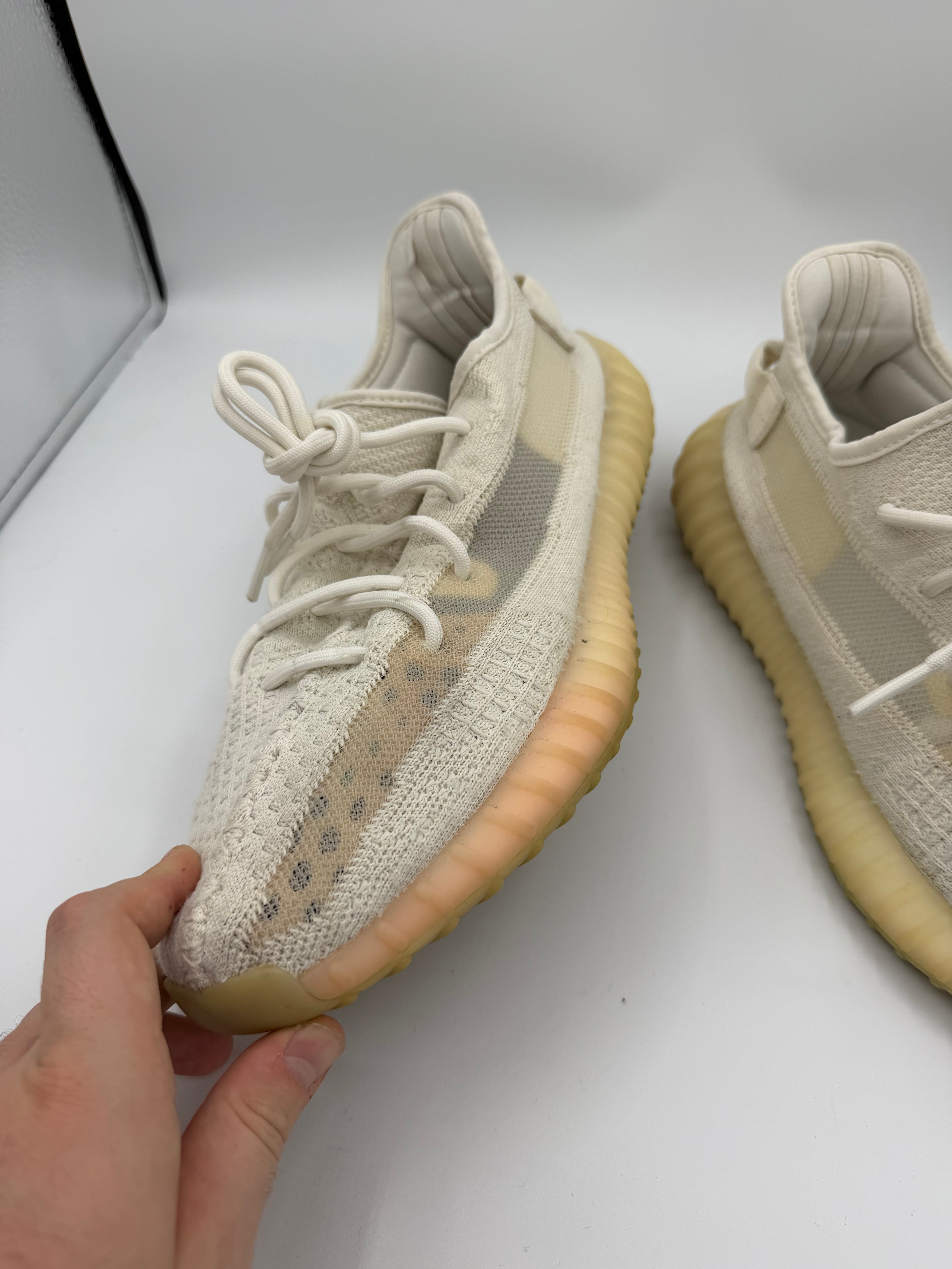 Yeezy Boost 350 V2 Bone - 44,5Eu (USED)