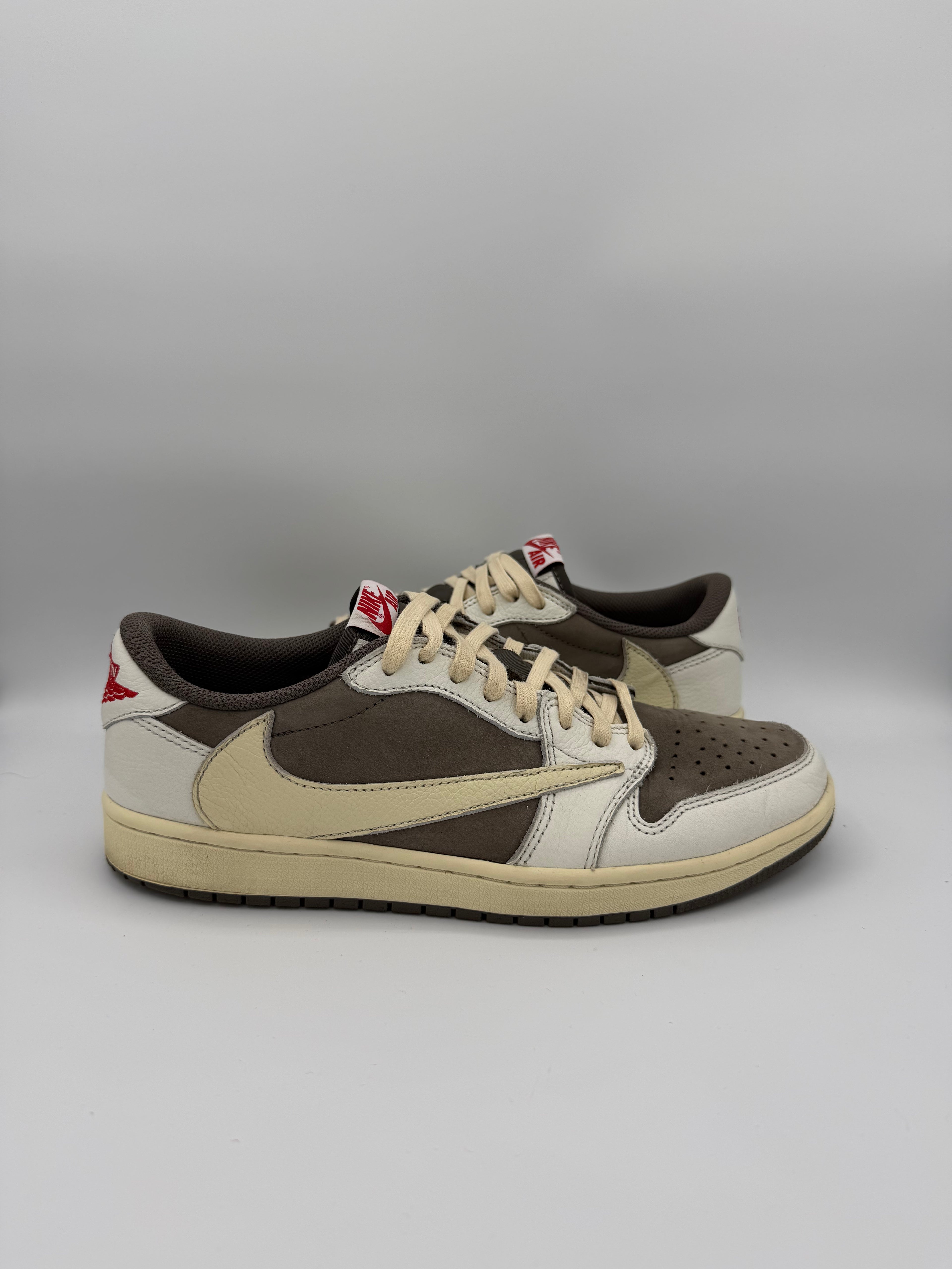 Jordan 1 Retro Low OG SP Travis Scott Reverse Mocha - 43Eu (USED)