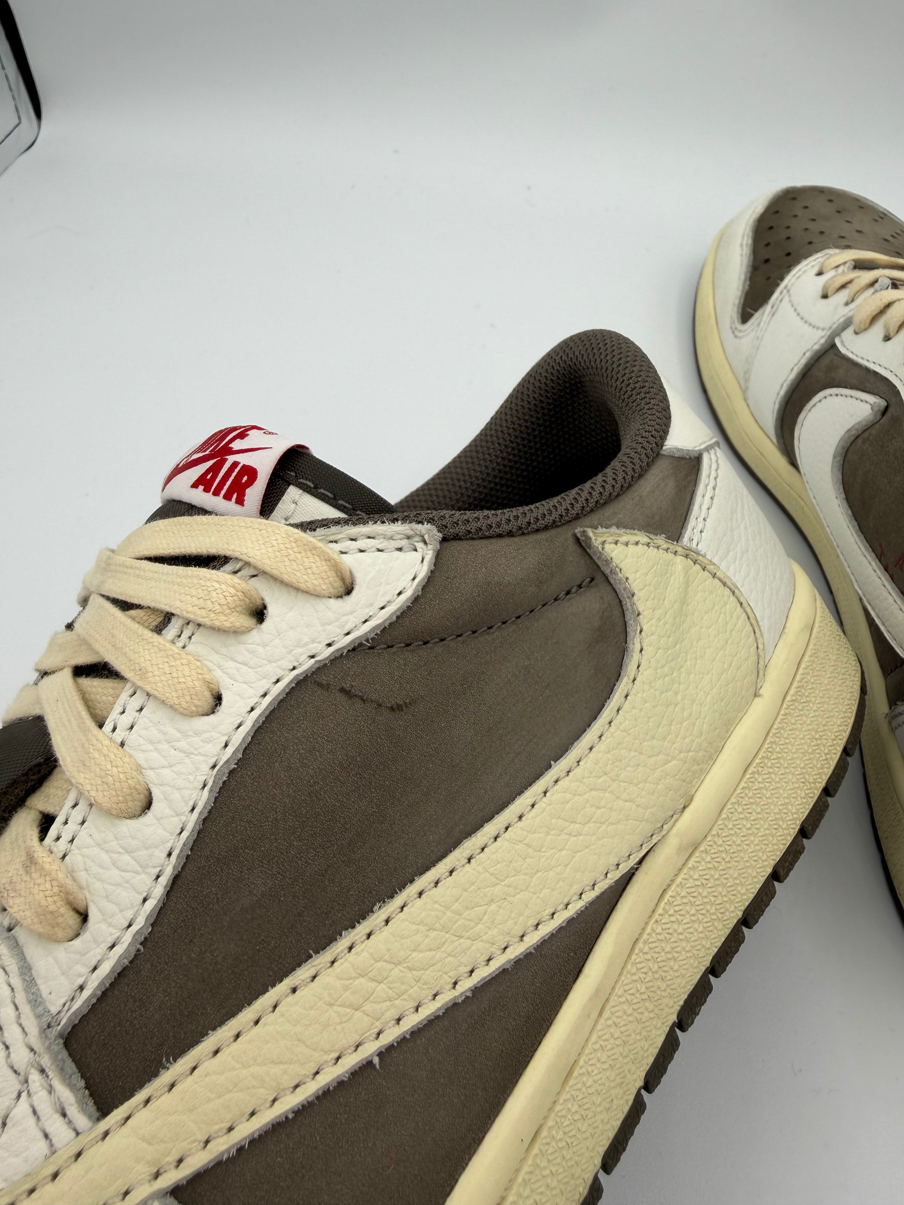 Jordan 1 Retro Low OG SP Travis Scott Reverse Mocha - 43Eu (USED)