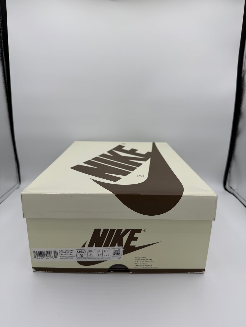 Jordan 1 Retro Low OG SP Travis Scott Reverse Mocha - 43Eu (USED)