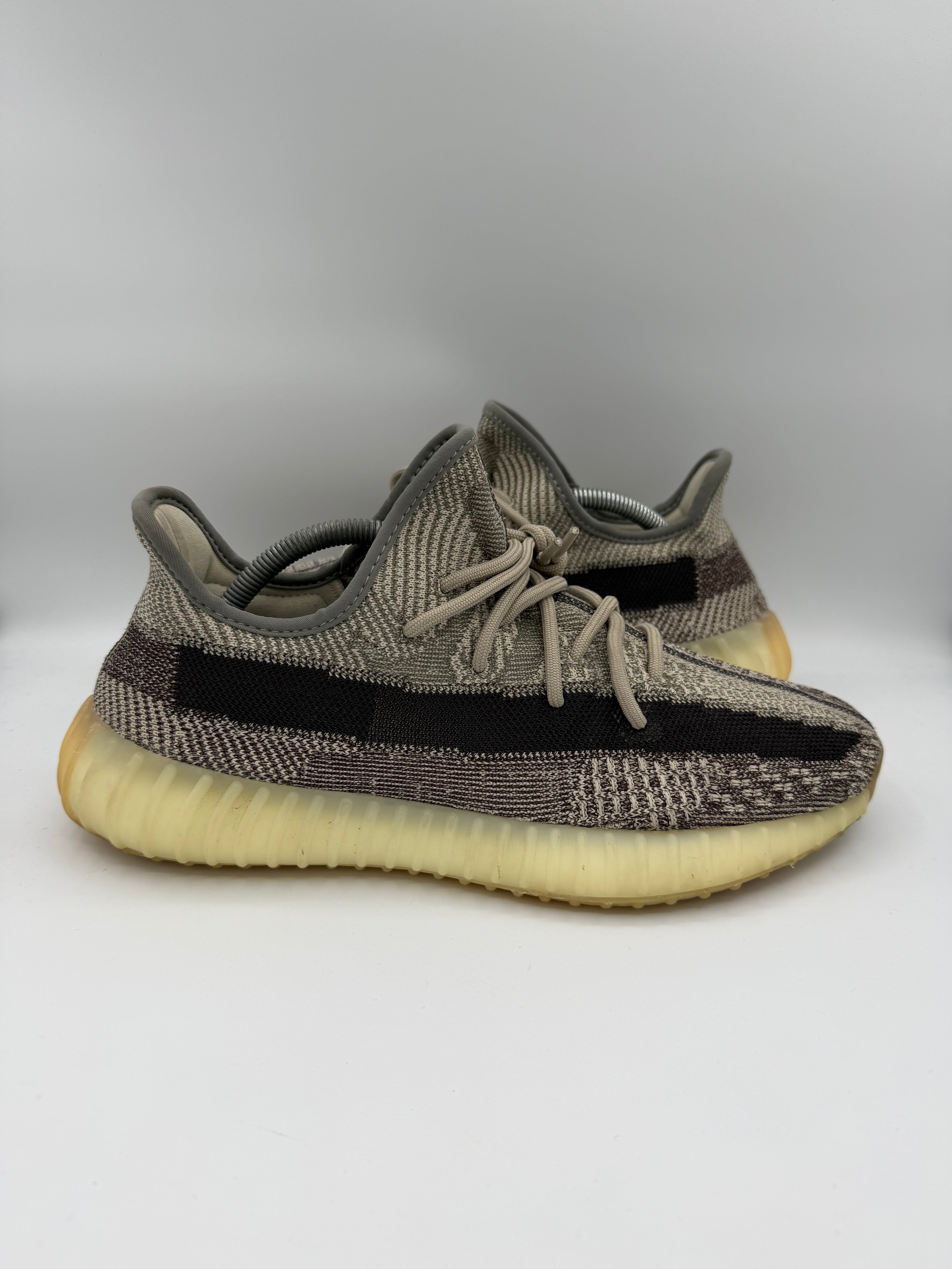 Yeezy Boost 350 V2 Zyon - 44Eu (USED)