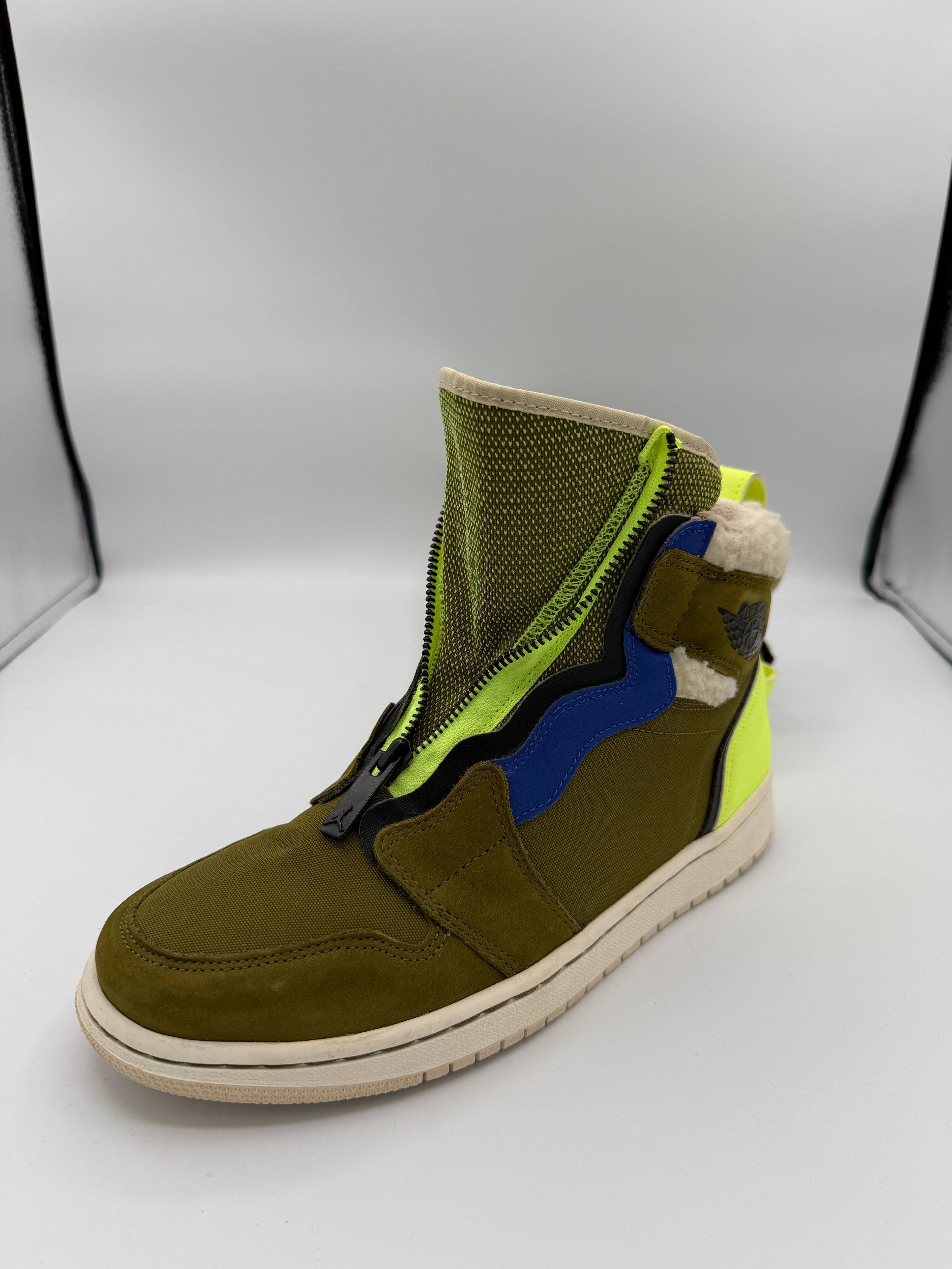 Jordan 1 Retro High Zip Utility Pack  - 40,5Eu (USED)