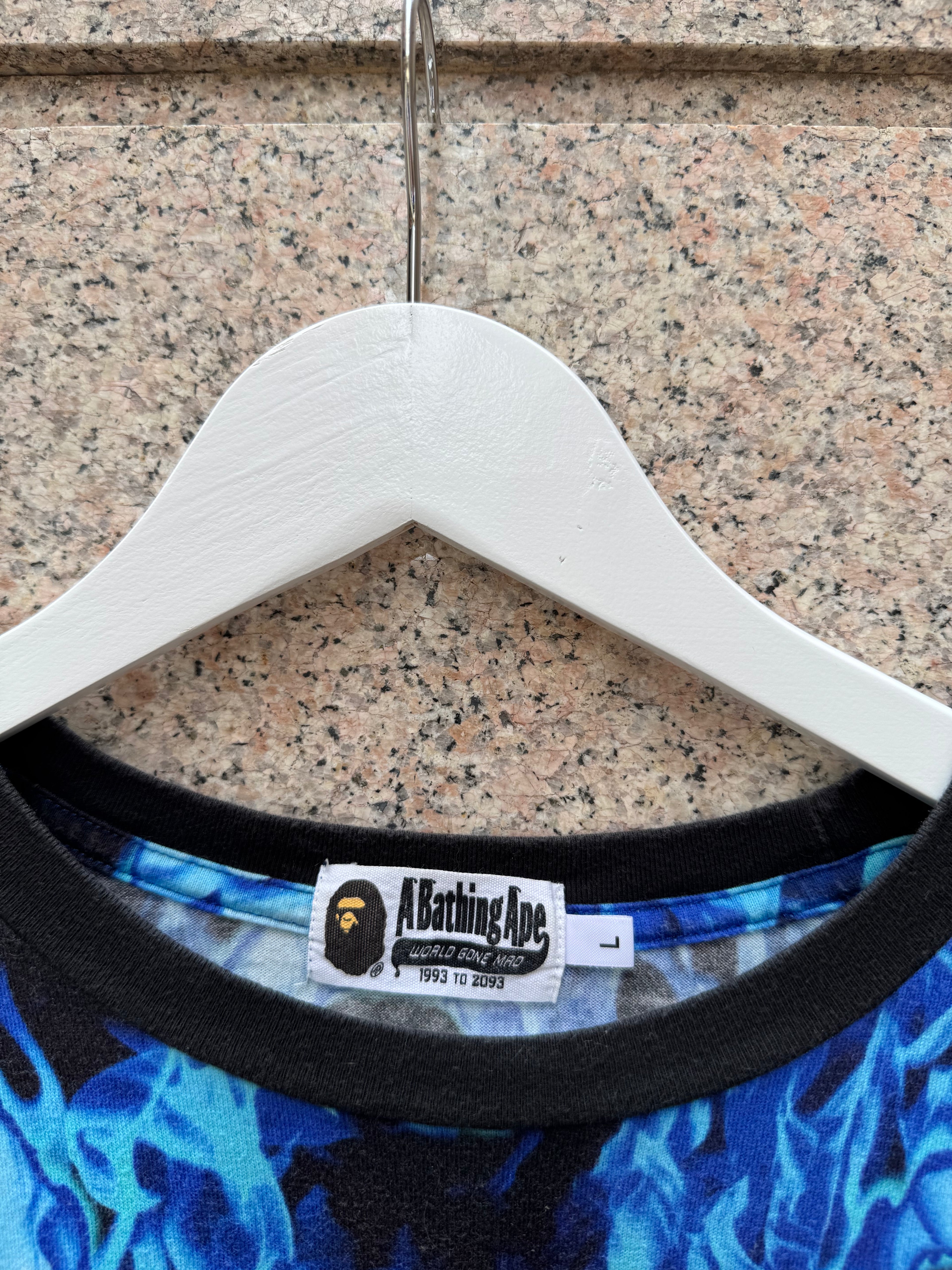 A Bathing Ape Bape Tee Blue Flame - L (USED)