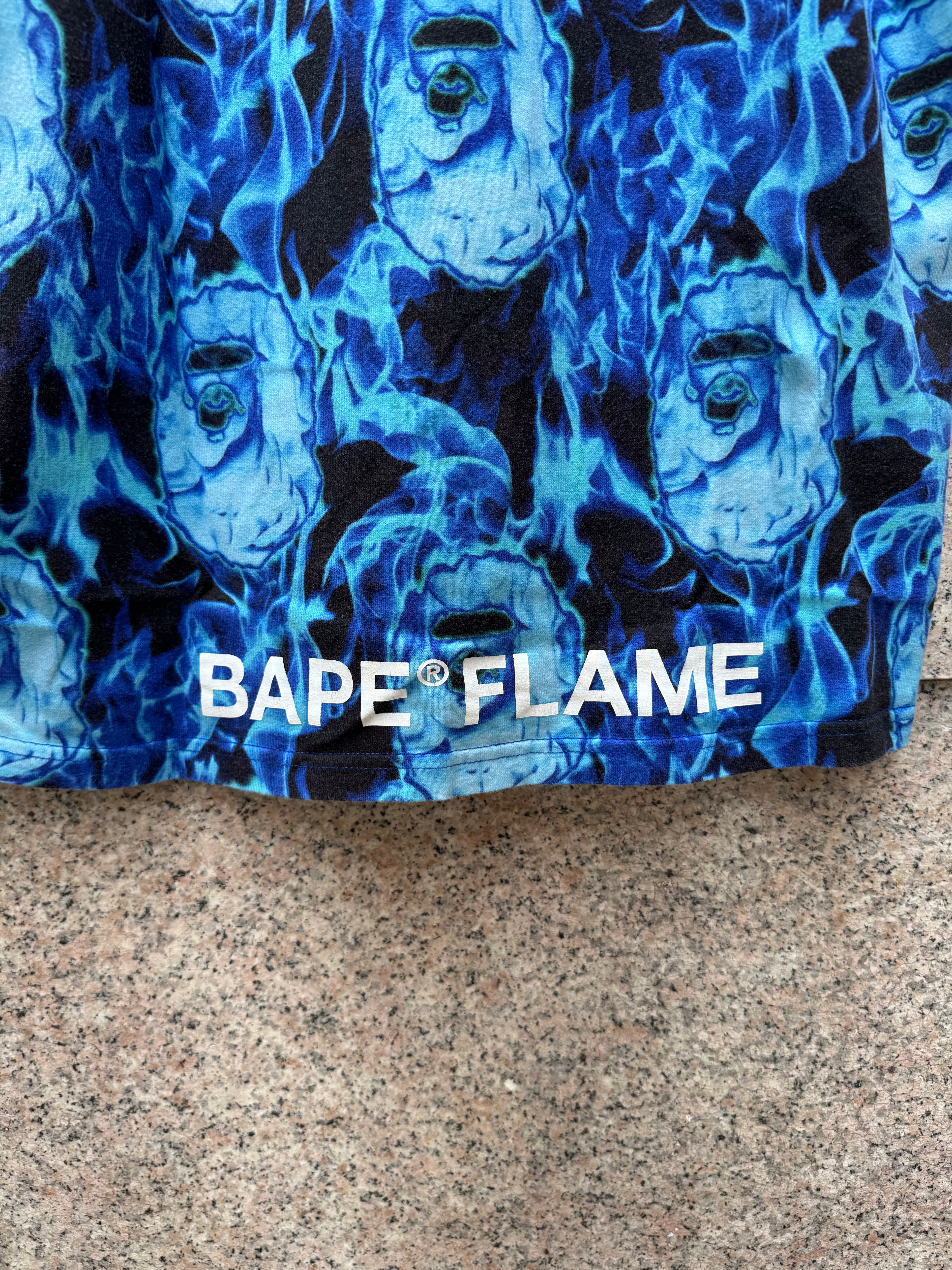 A Bathing Ape Bape Tee Blue Flame - L (USED)