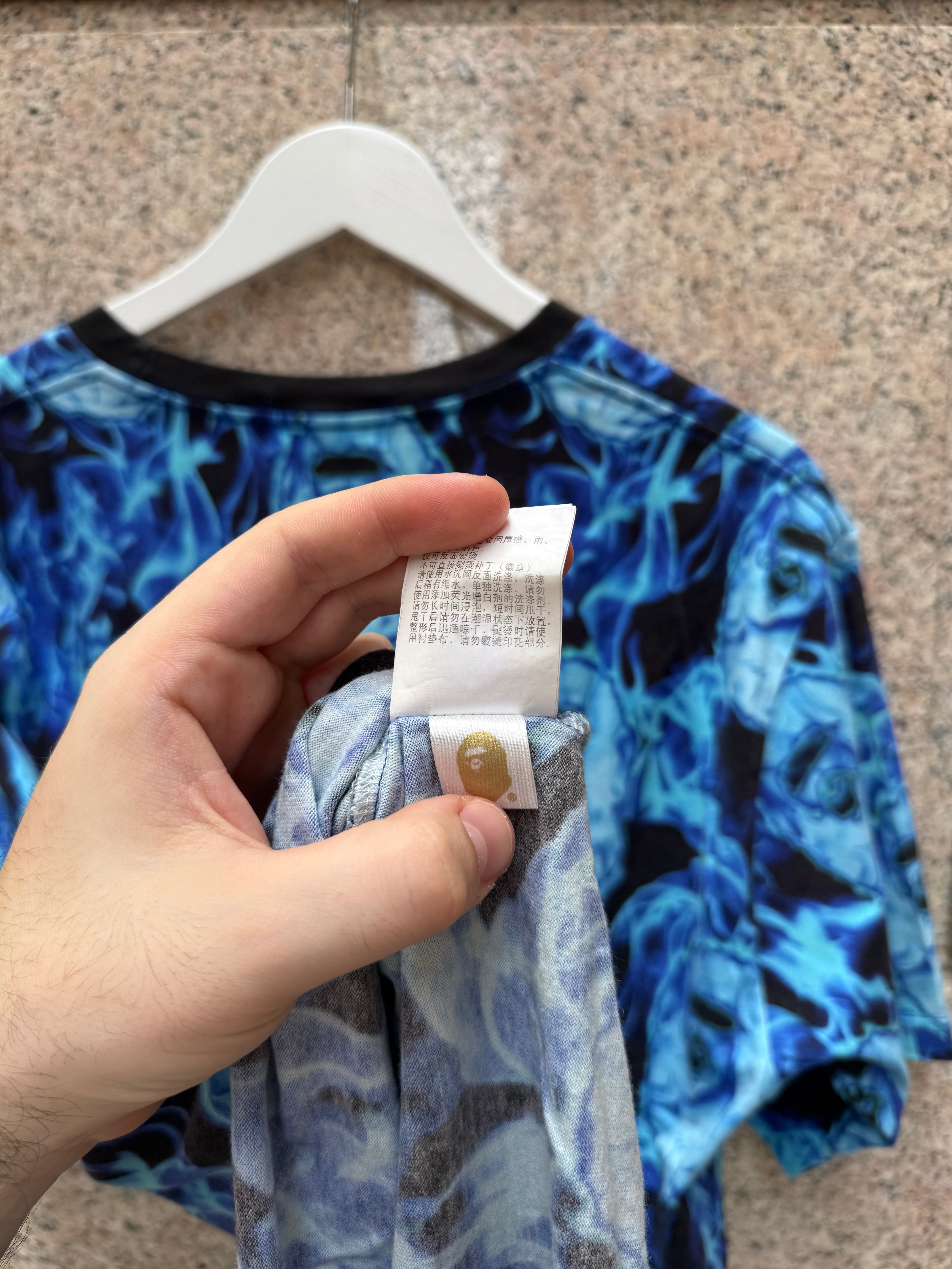 A Bathing Ape Bape Tee Blue Flame - L (USED)