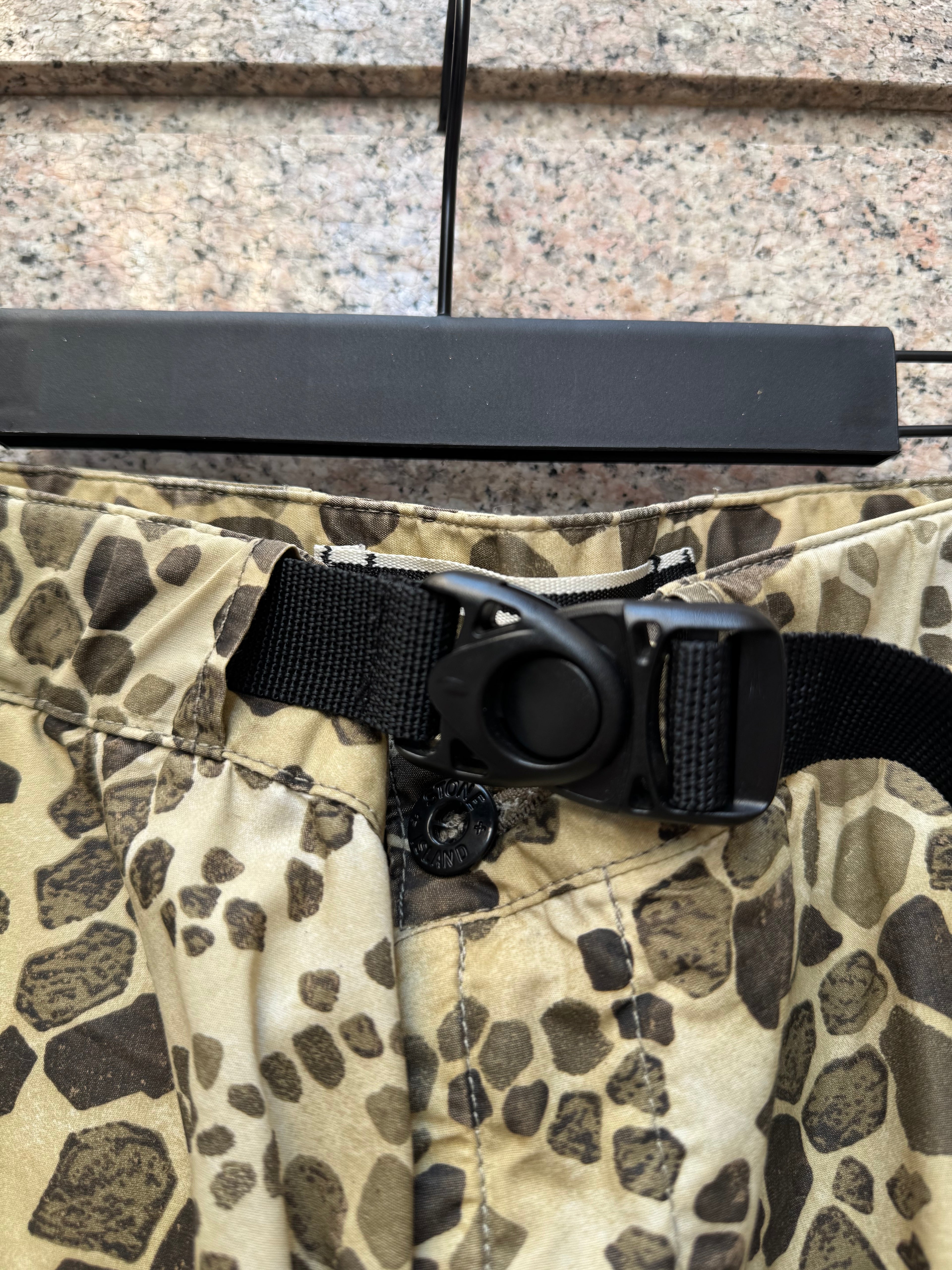 Stone Island Short Alligator Camo W34 - L (USED)
