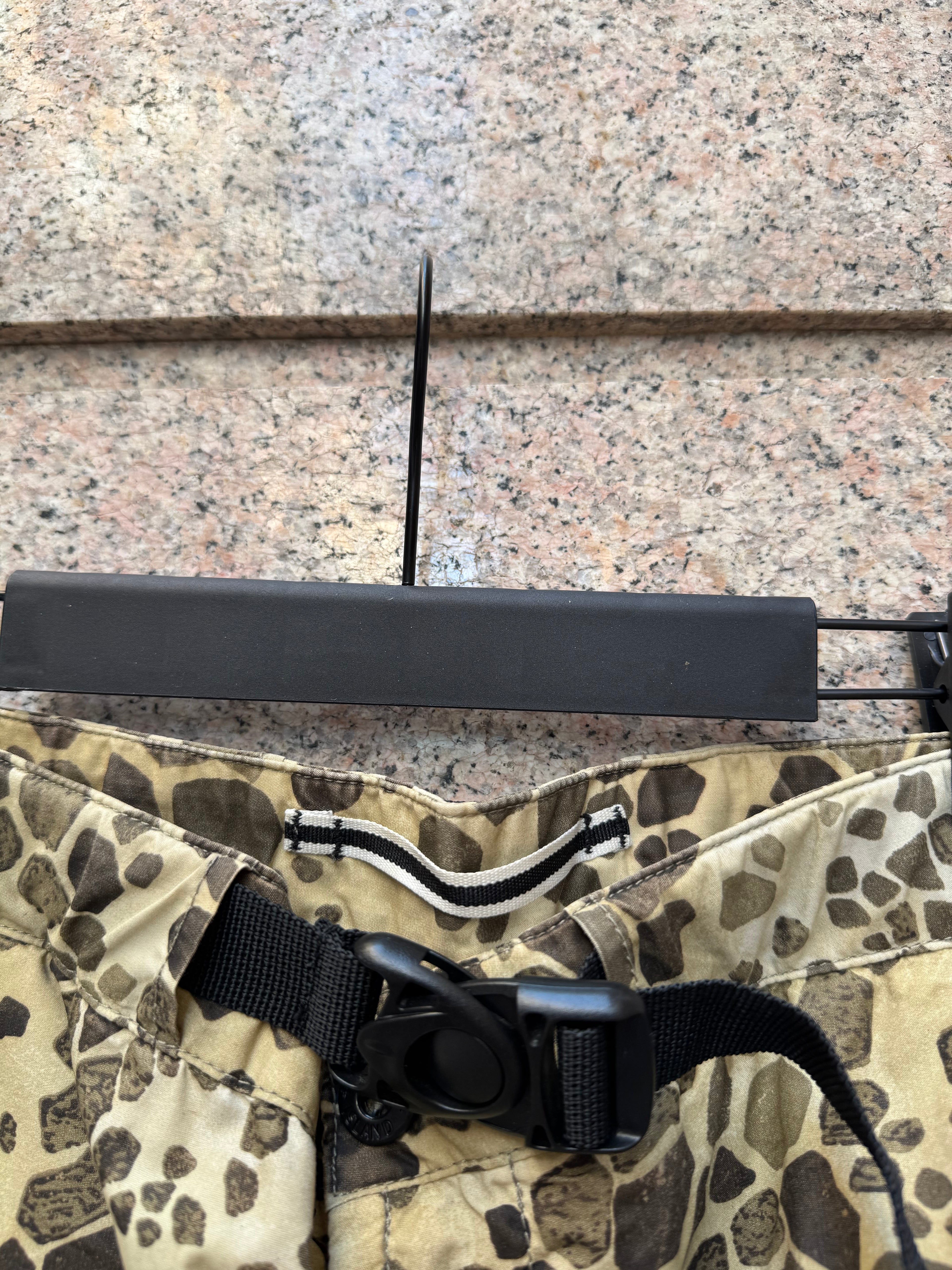 Stone Island Short Alligator Camo W34 - L (USED)