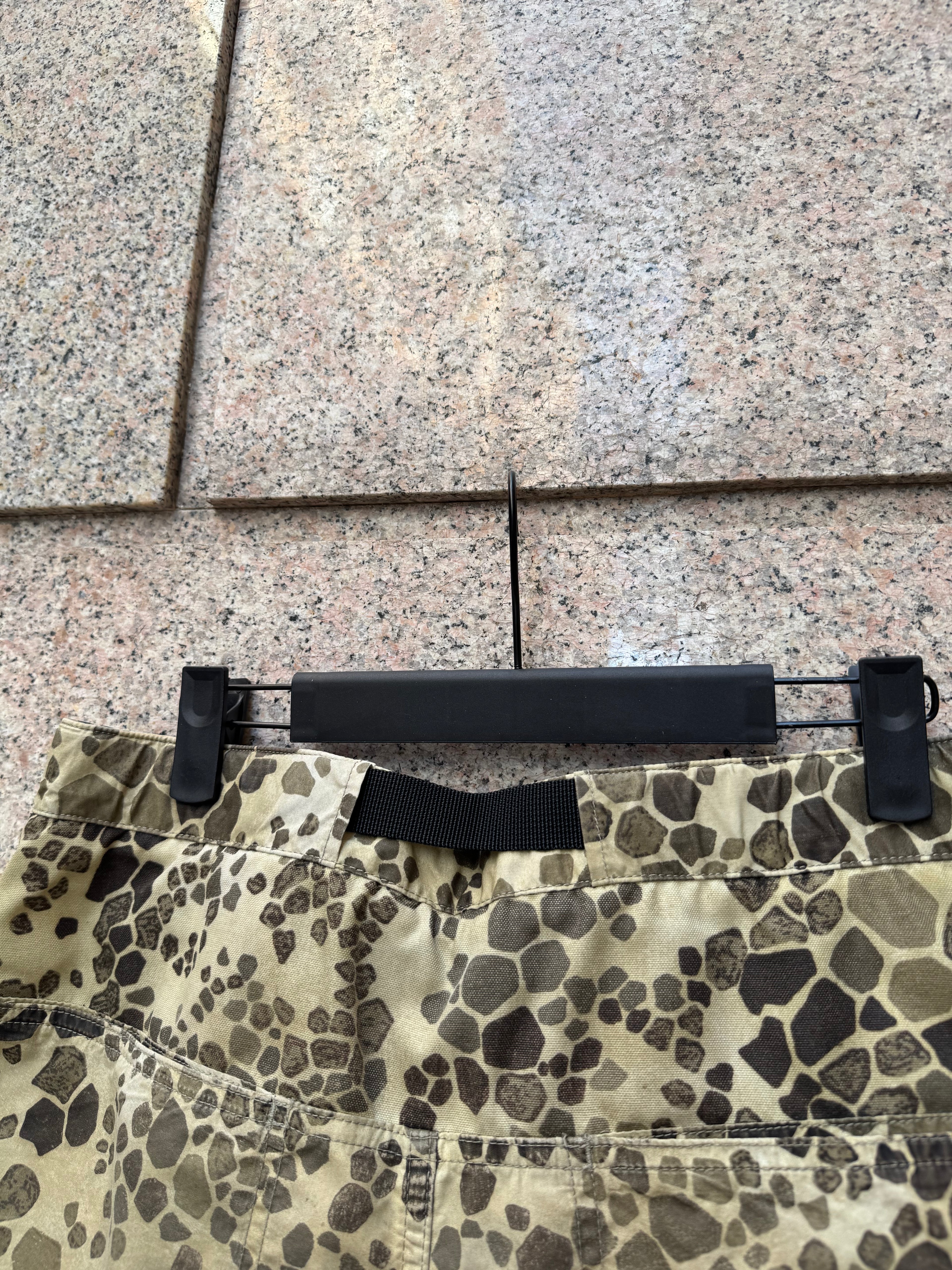 Stone Island Short Alligator Camo W34 - L (USED)