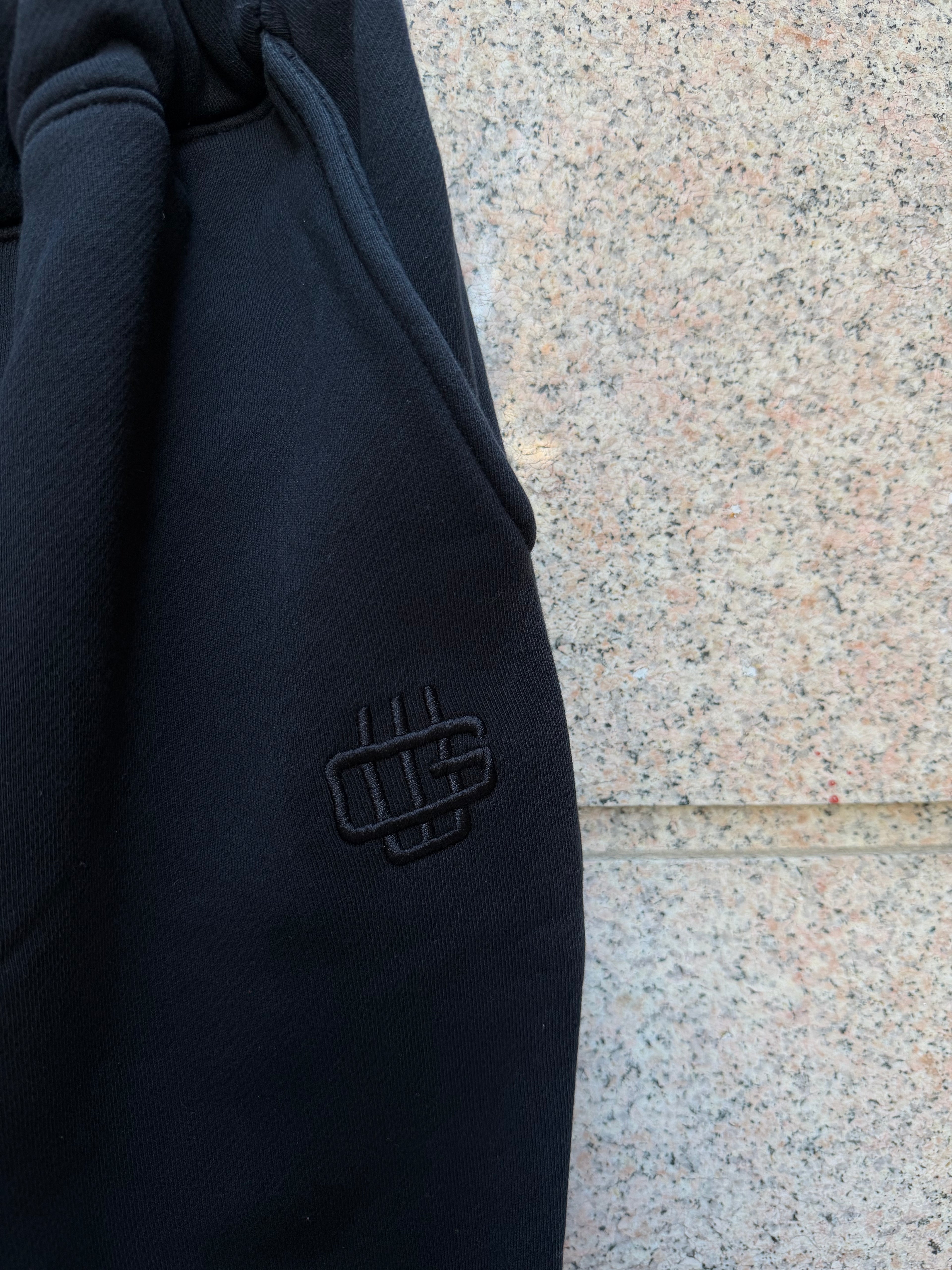 Garment Workshop Black Sweatpants - L (USED)