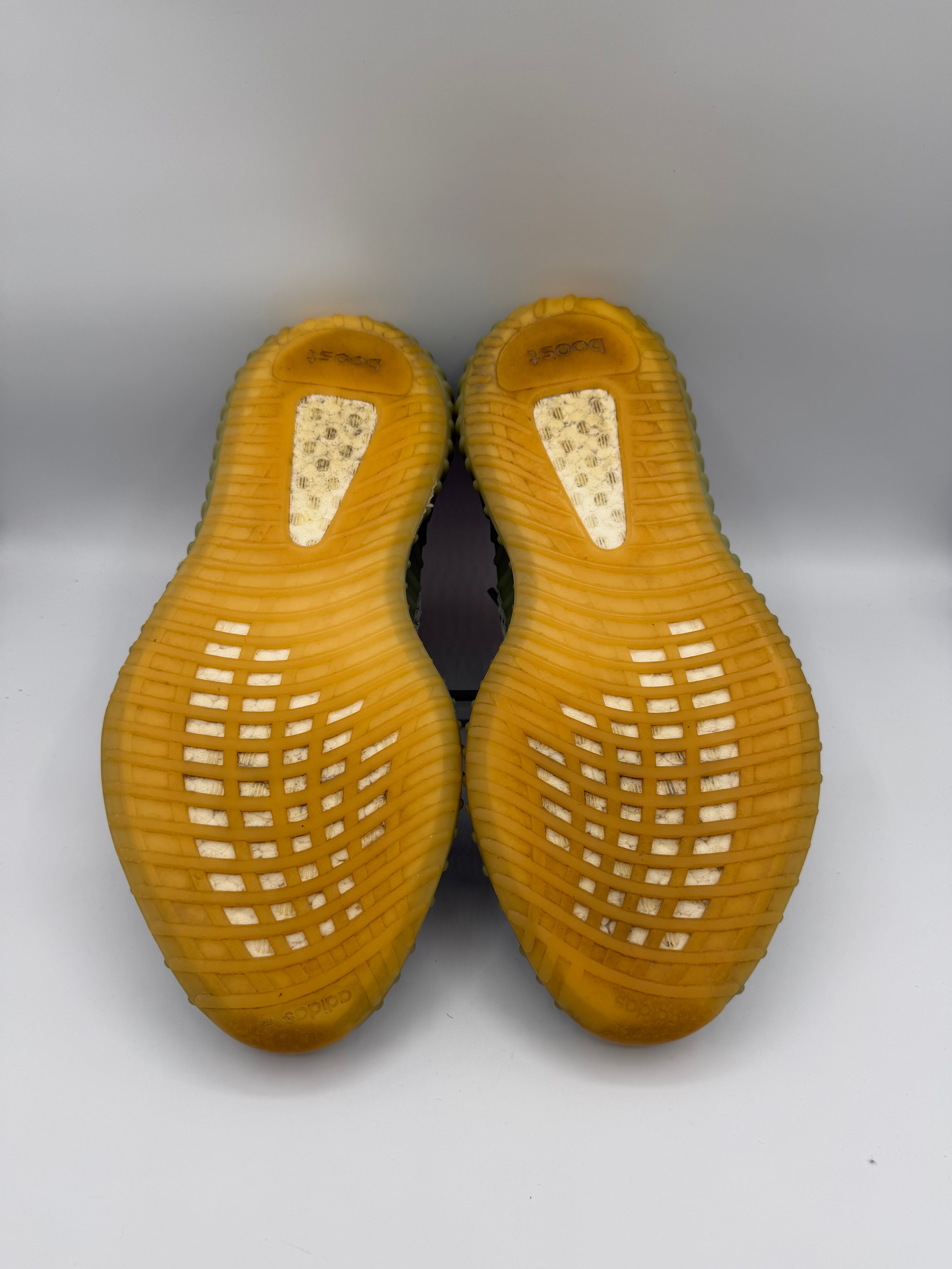 Yeezy 350 V2 Desert Sage - 45Eu (USED)