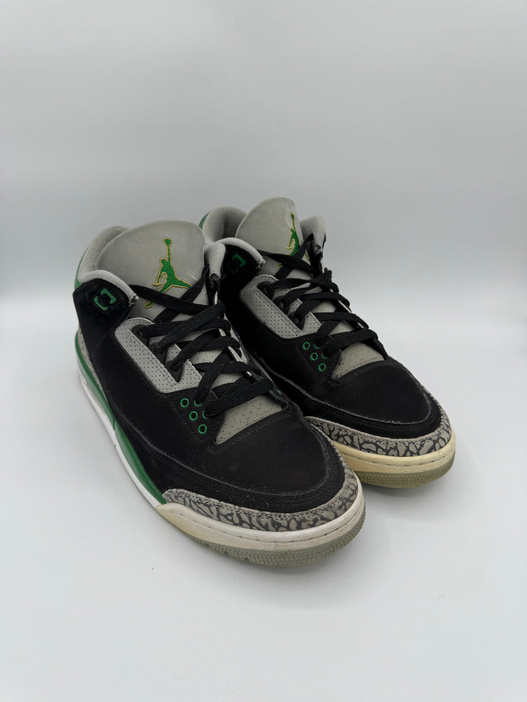 Jordan 3 Retro Pine Green - 42Eu (USED)