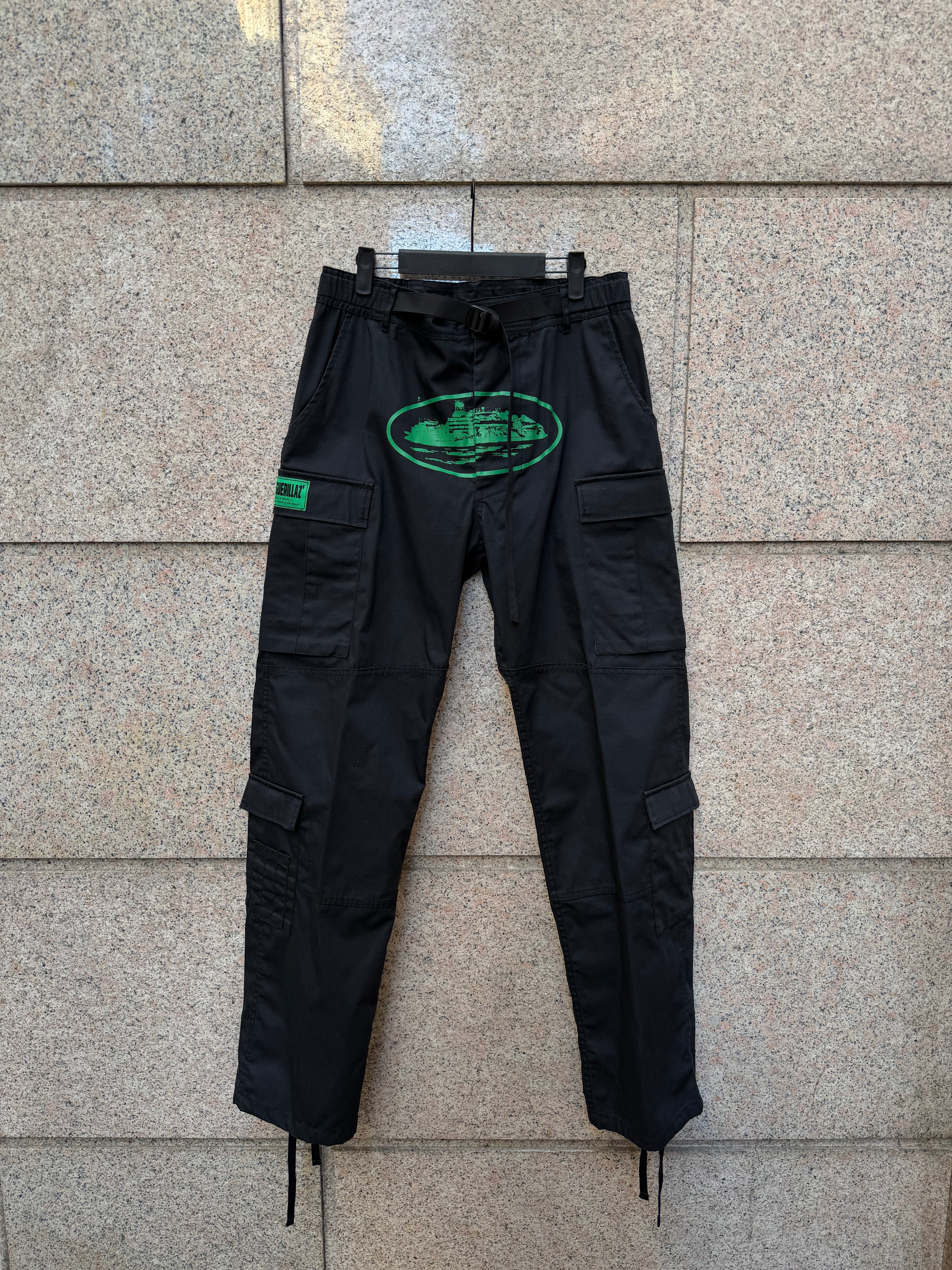 Corteiz Alcatraz Cargo Black/Green  - L (USED)