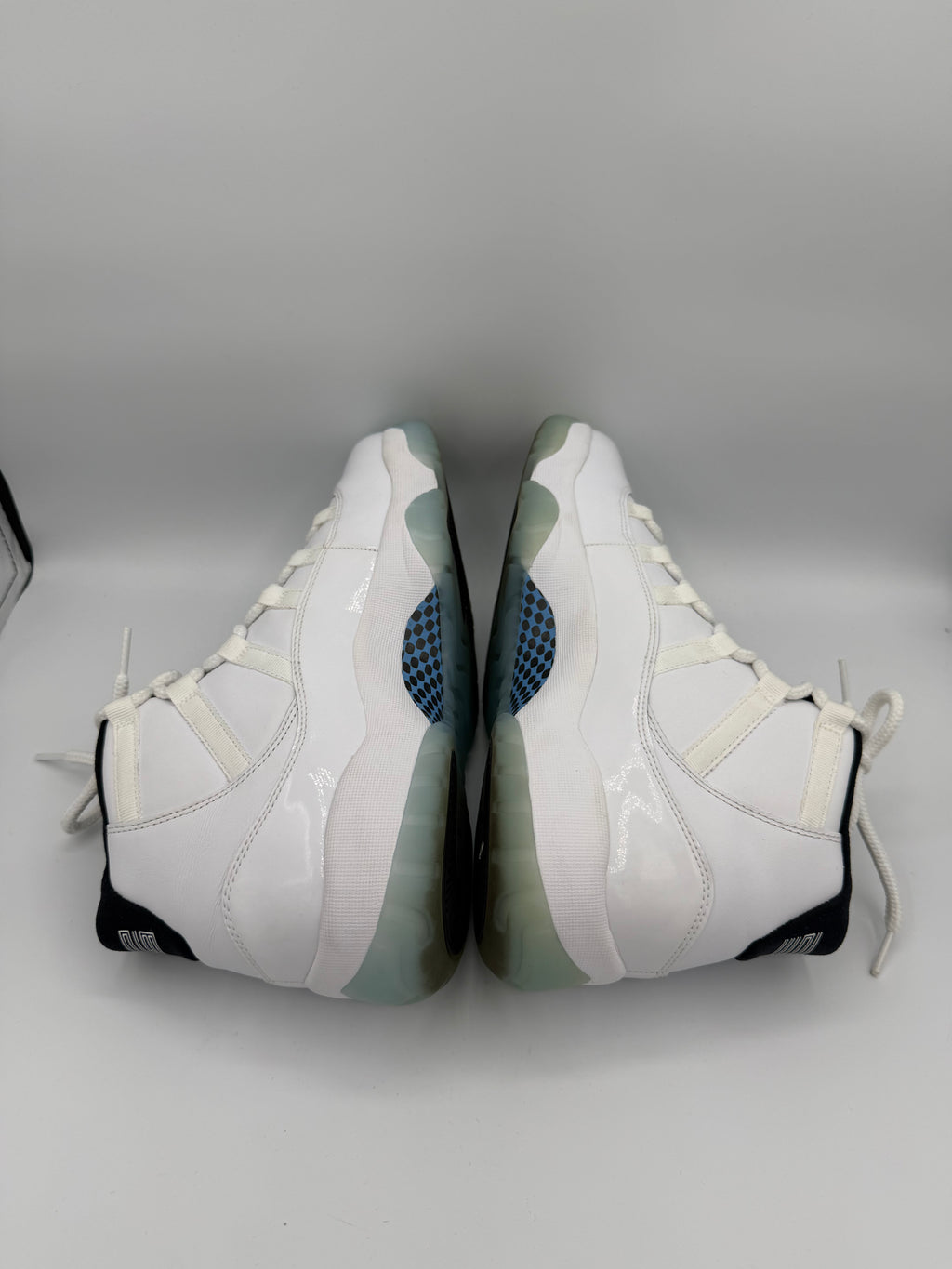 Jordan 11 Retro Legend blu (2014) - 43Eu (USED)