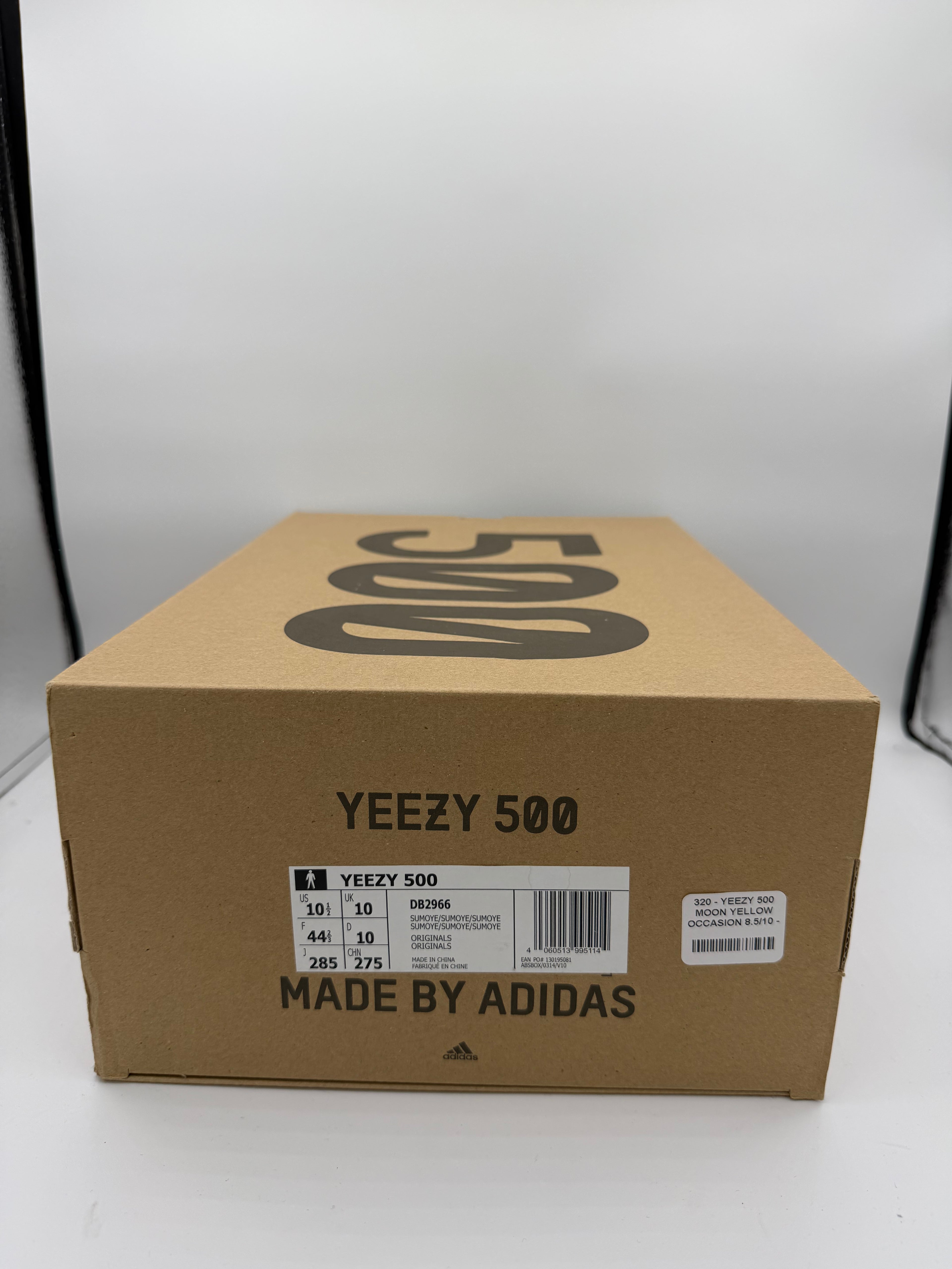 Yeezy 500 Super Moon Yellow - 44,5Eu (USED)