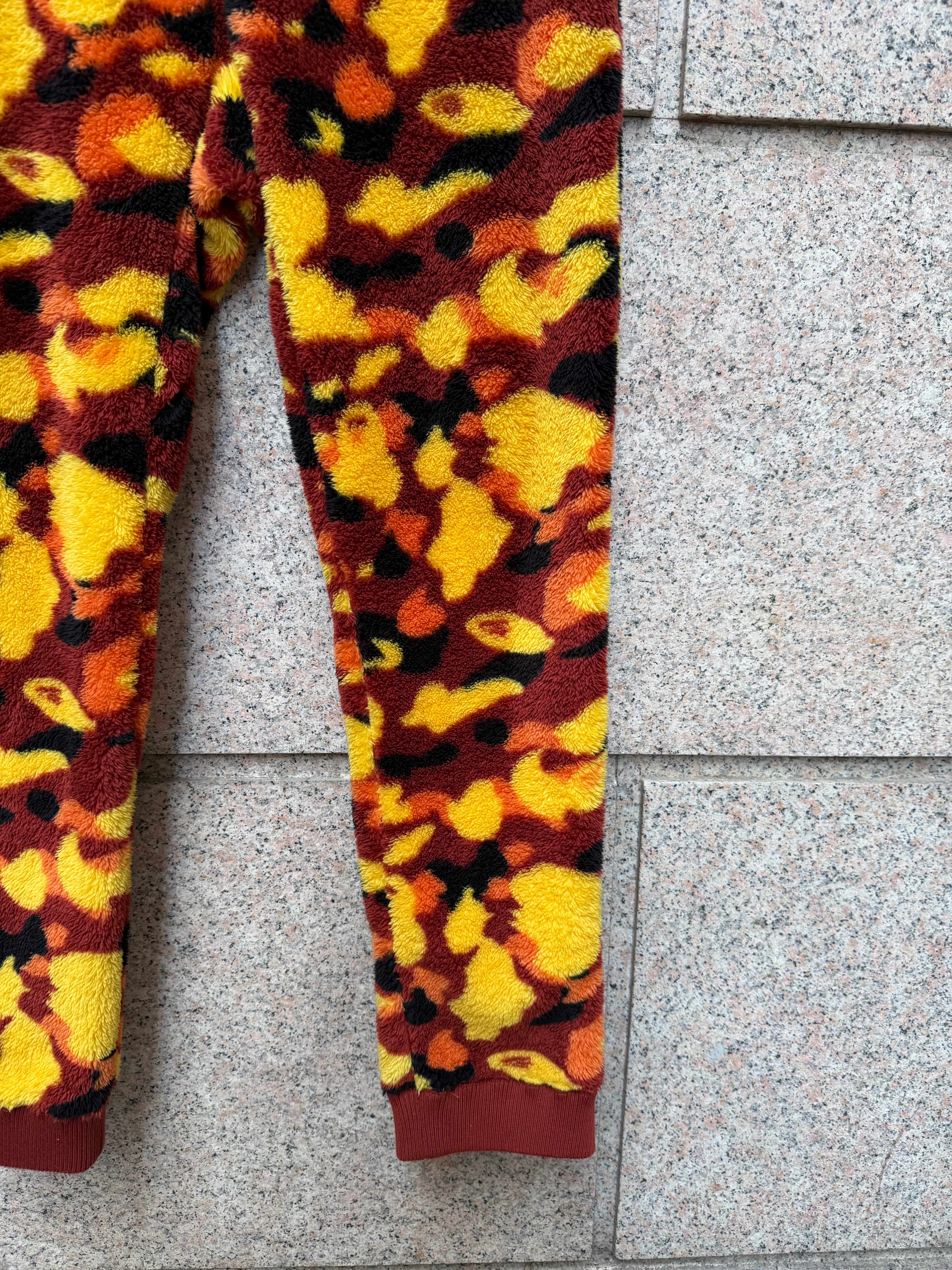 A Bathing Ape Bape Pile Pants Camo Orange - L (USED)