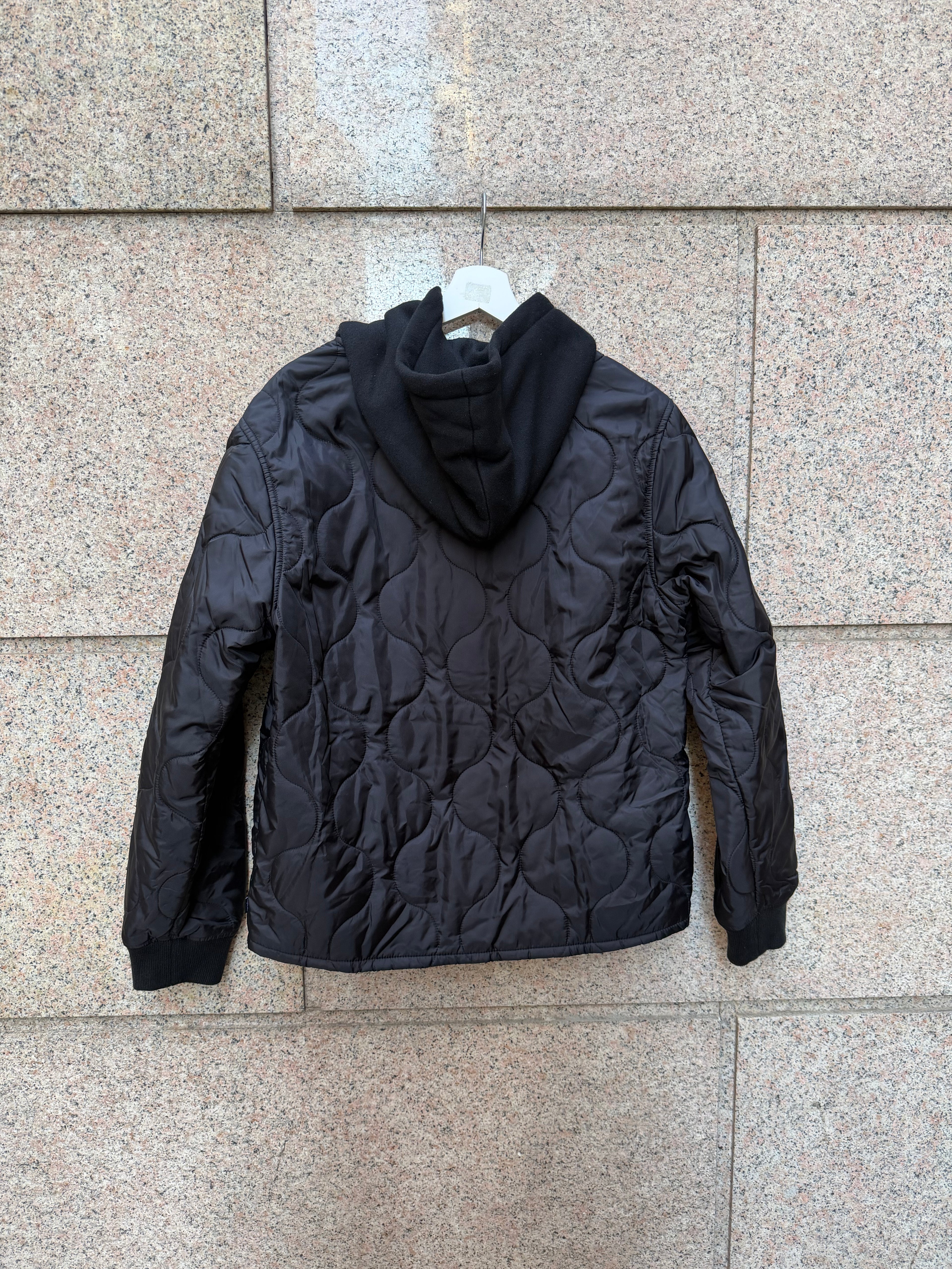 Supreme Quilted Puffer Black Liner - M (USED)