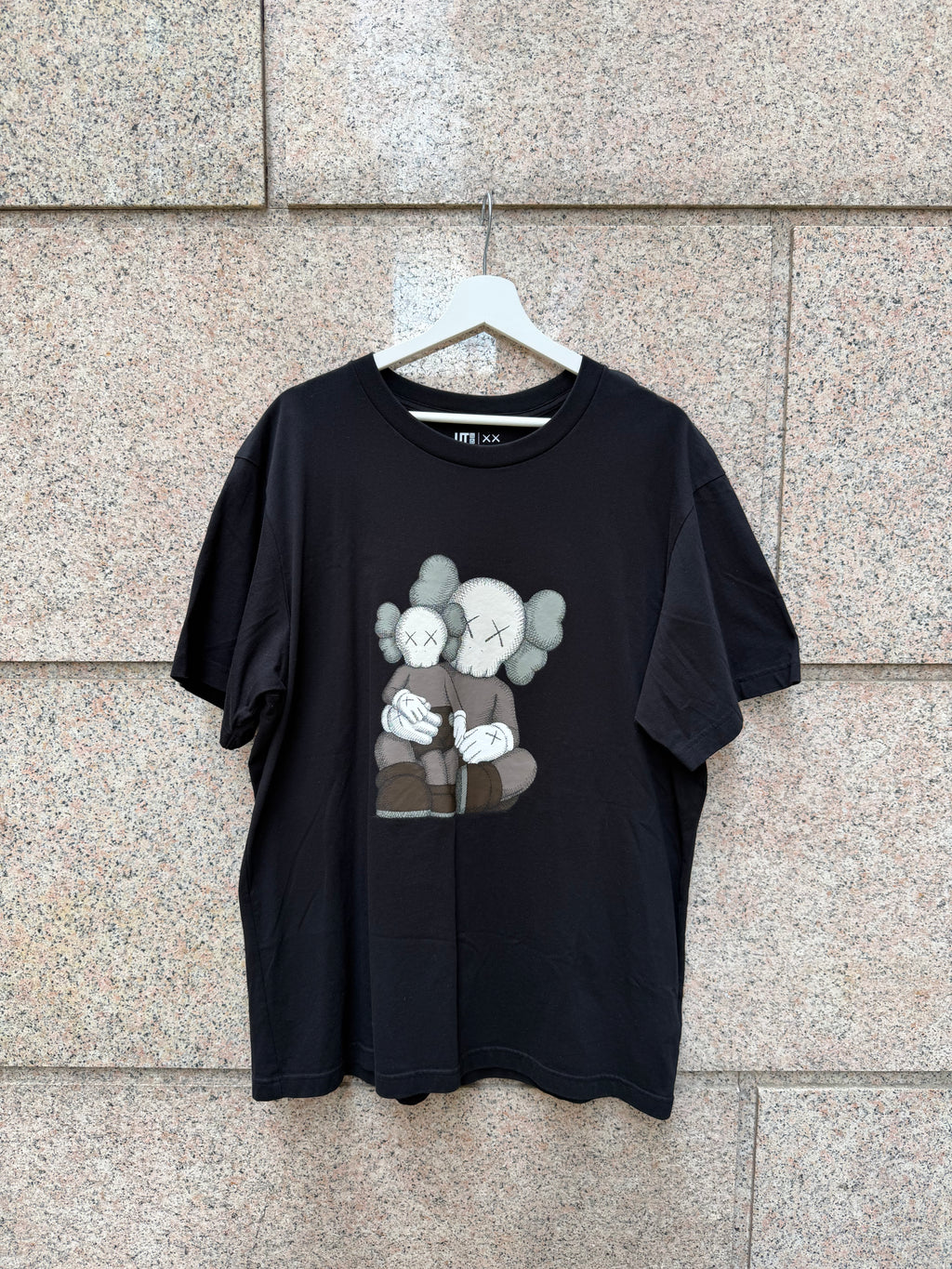 Kaws X Uniqlo Tee Black- XL (USED)