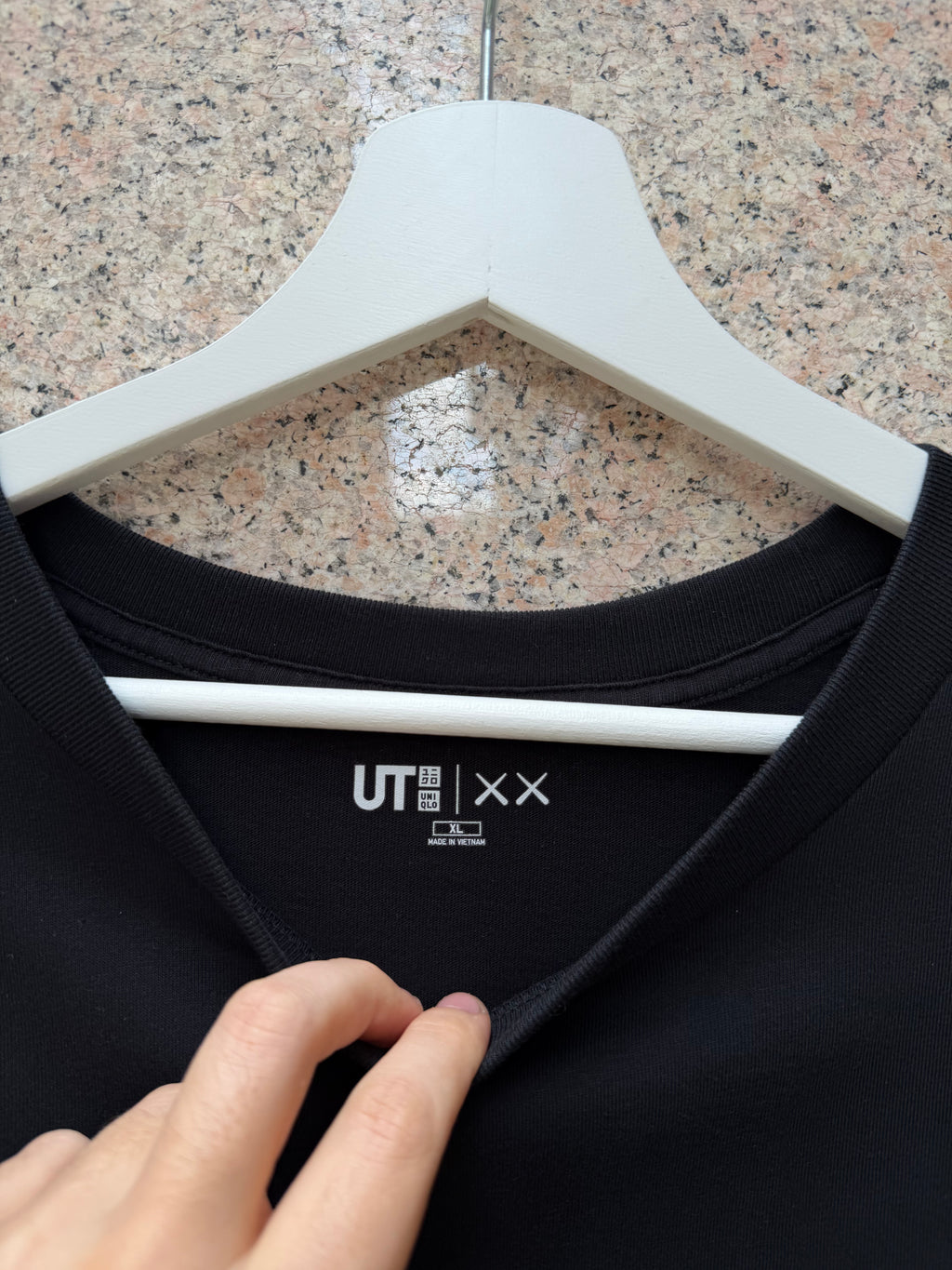 Kaws X Uniqlo Tee Black- XL (USED)