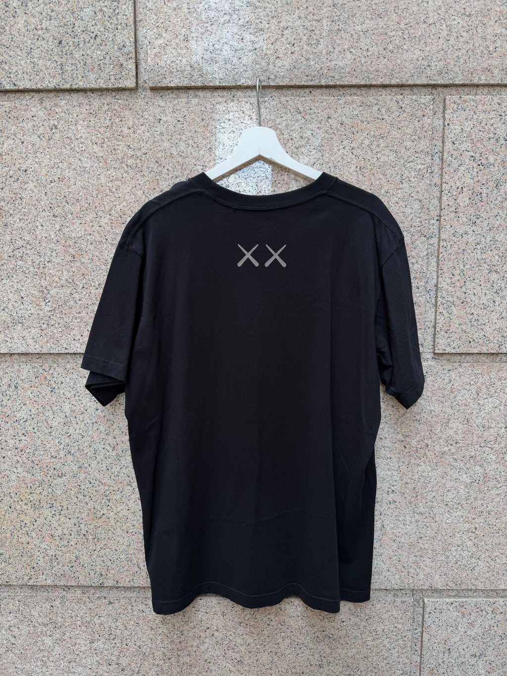 Kaws X Uniqlo Tee Black- XL (USED)