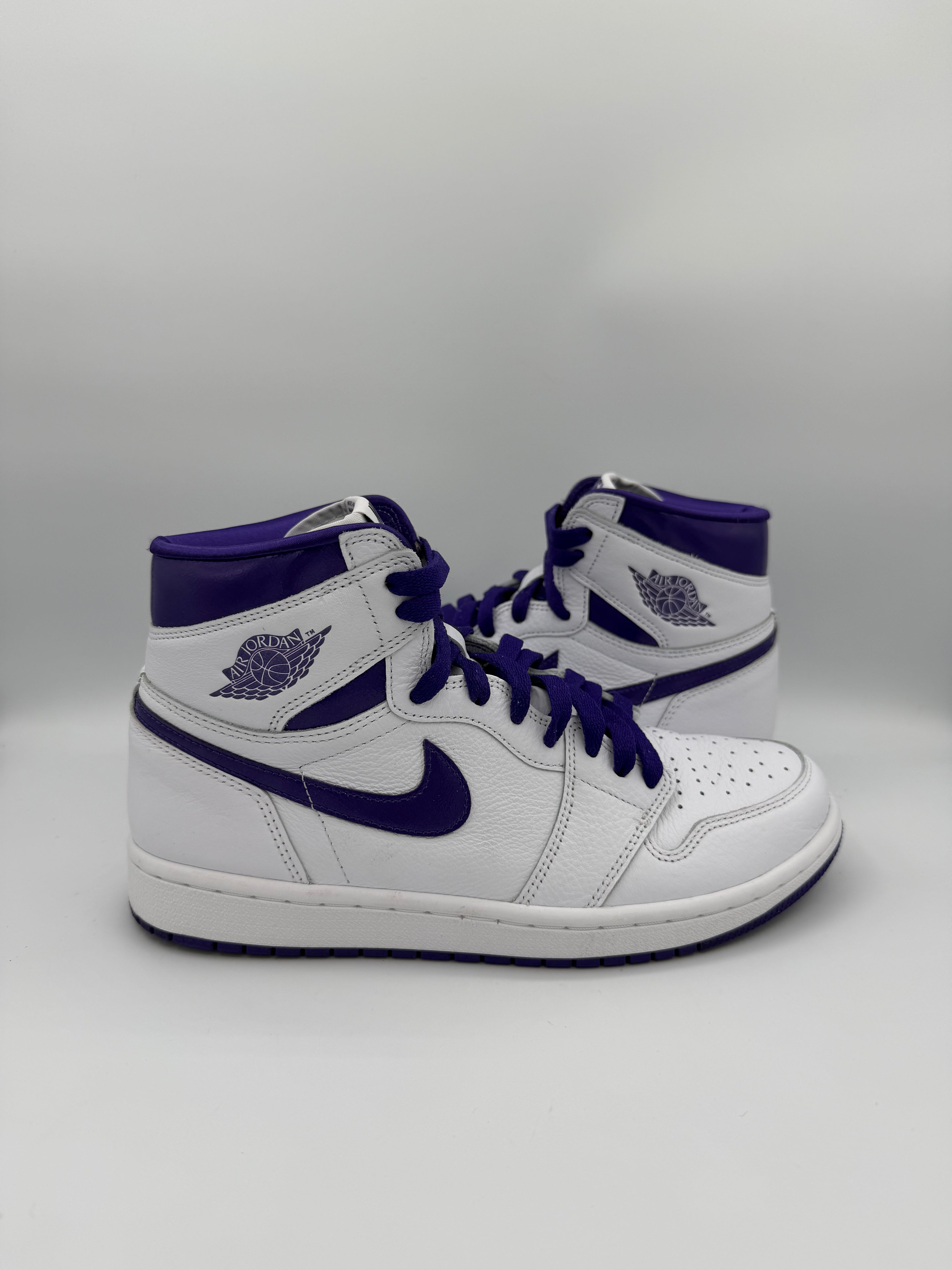 Jordan 1 High Court Purple 3.0 - 40,5Eu (USED)
