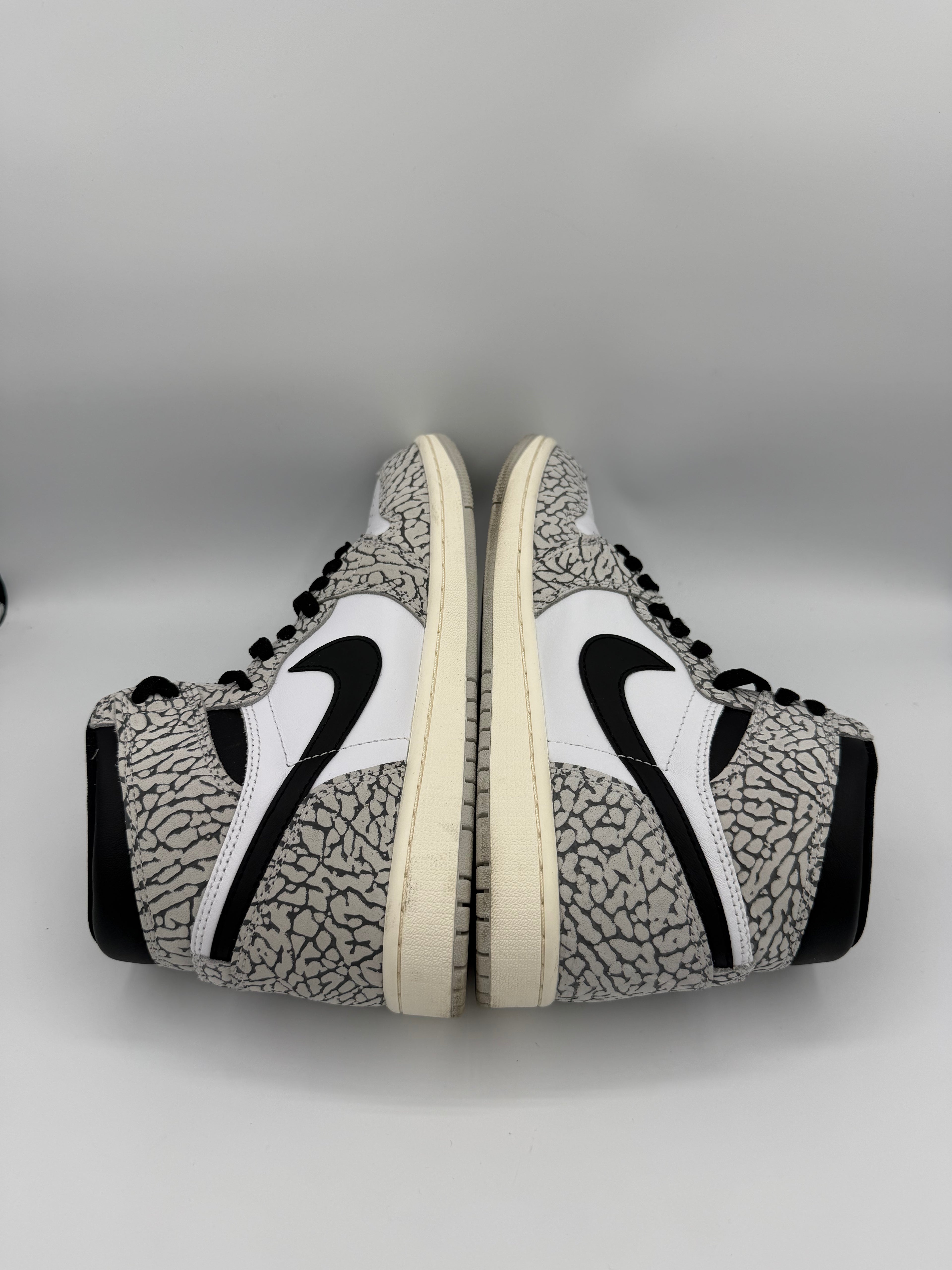 Jordan 1 High White Cement - 40,5Eu (USED)