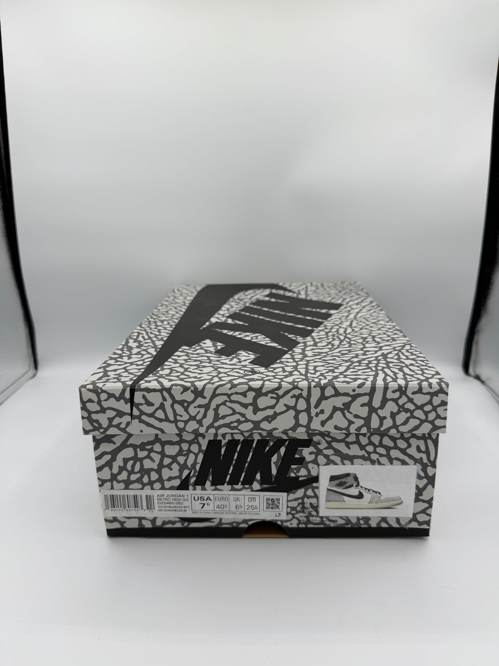 Jordan 1 High White Cement - 40,5Eu (USED)