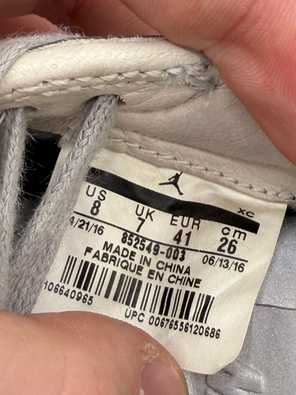 Jordan 1 Low Pinnacle - 41Eu (USED)