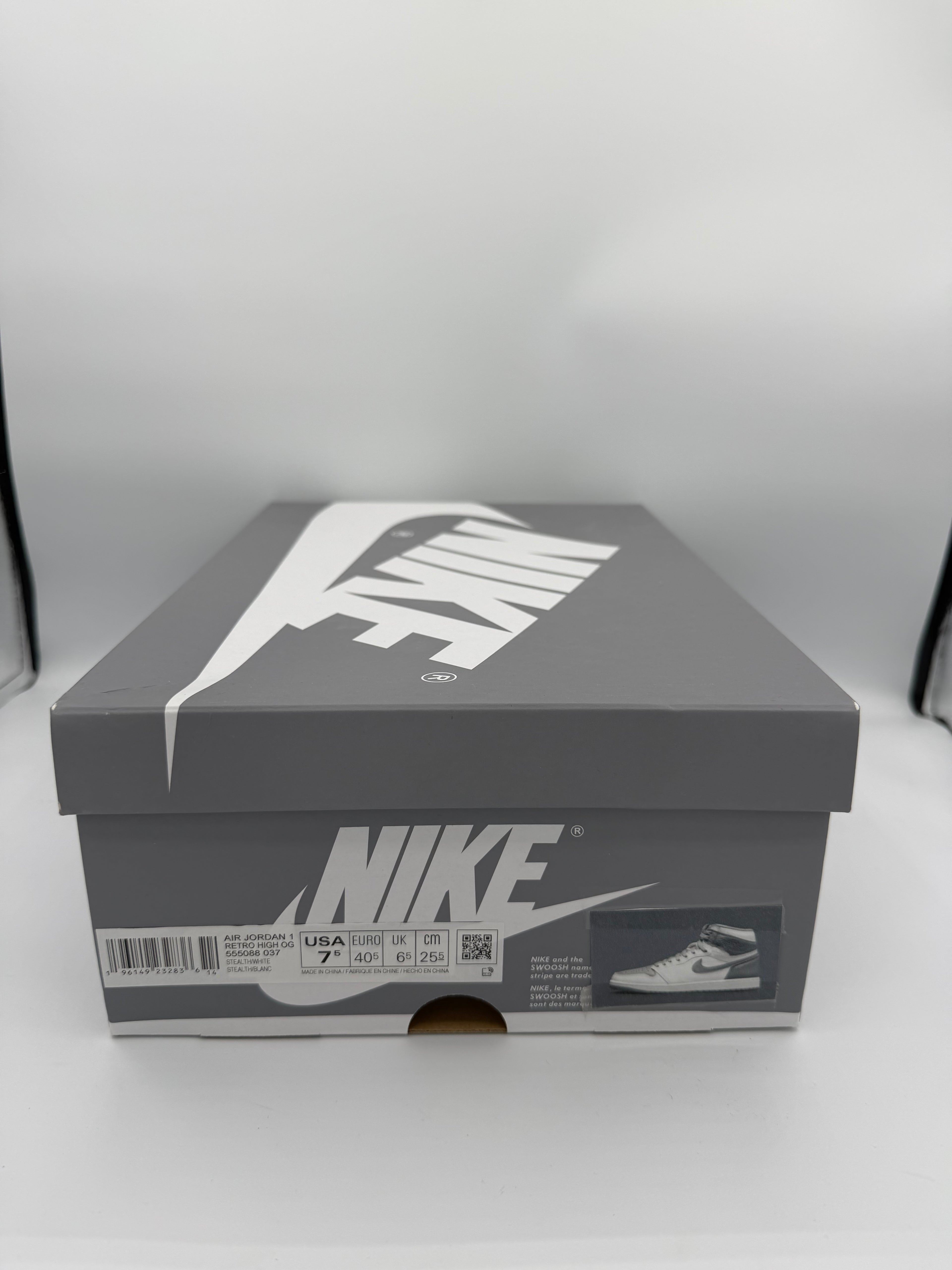 Jordan 1 High Stealth - 40,5Eu (USED)