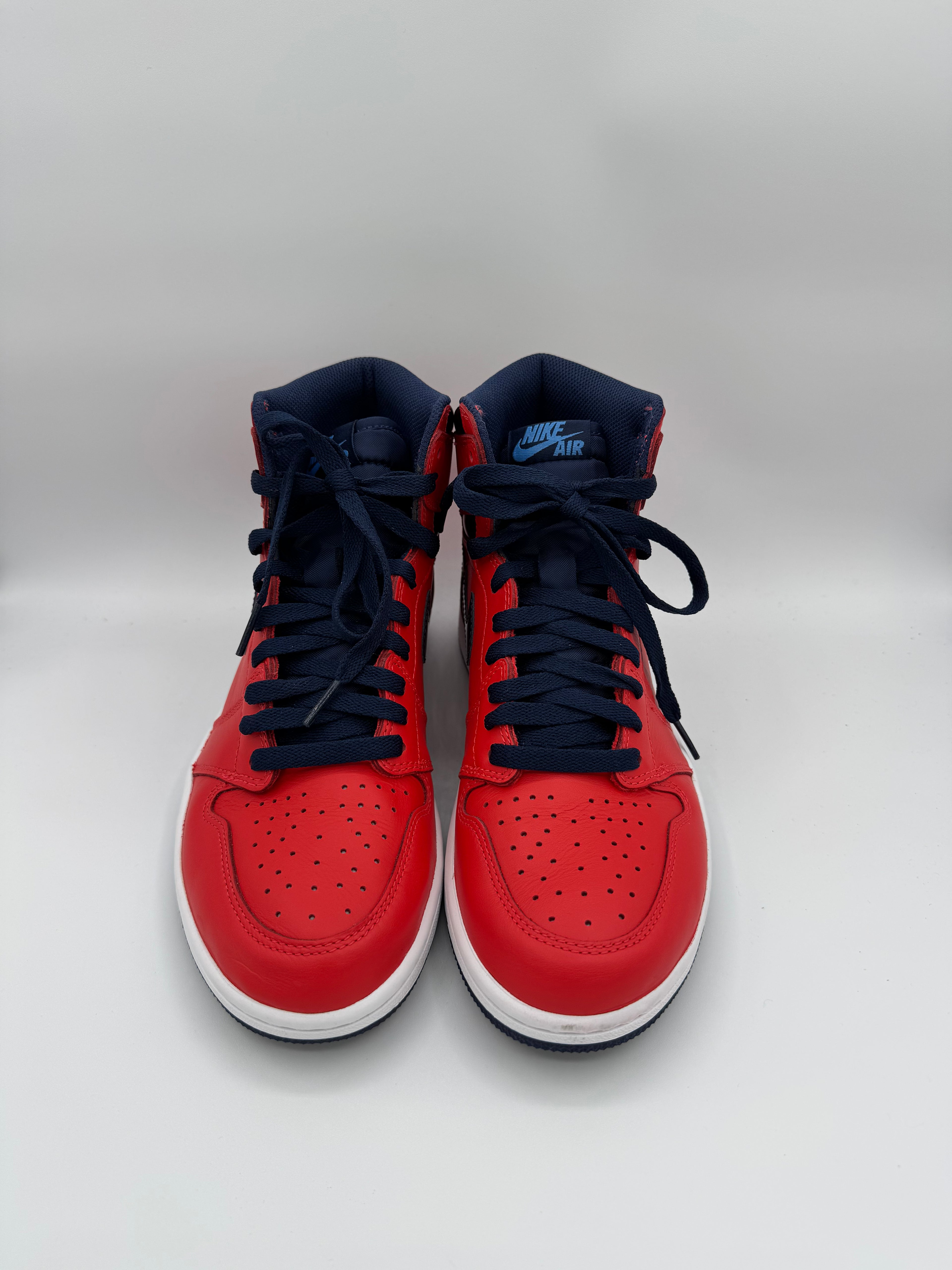 Jordan 1 High Letterman - 42Eu (USED)