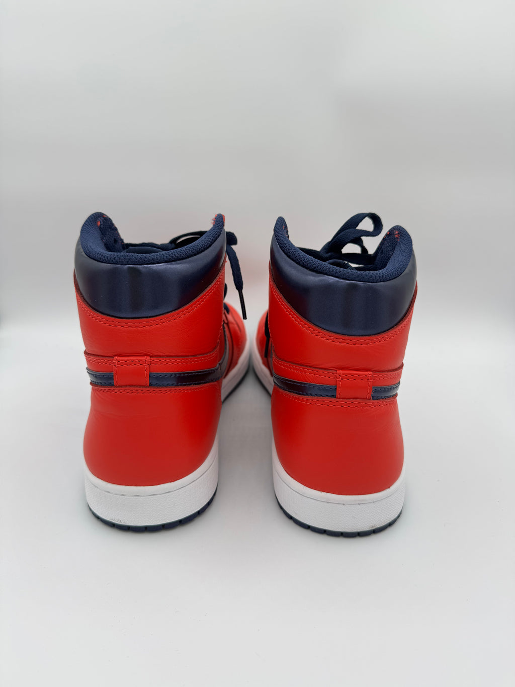 Jordan 1 High Letterman - 42Eu (USED)